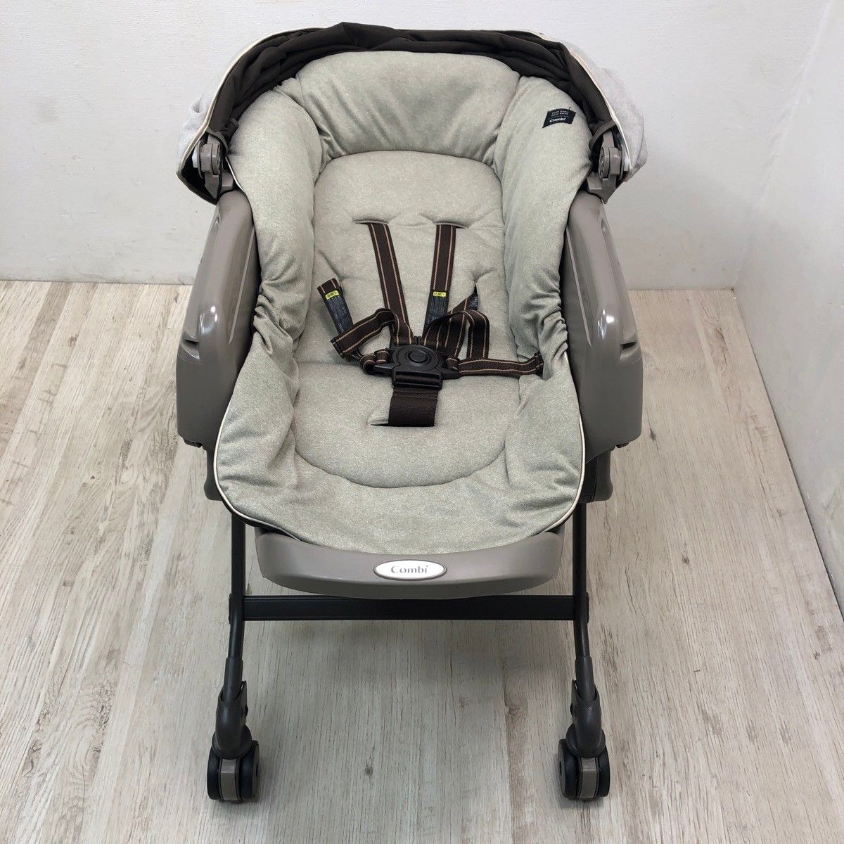 Combi コンビ ネムリラAT BEDi スウィングベッド＆チェア AUTO SWING 