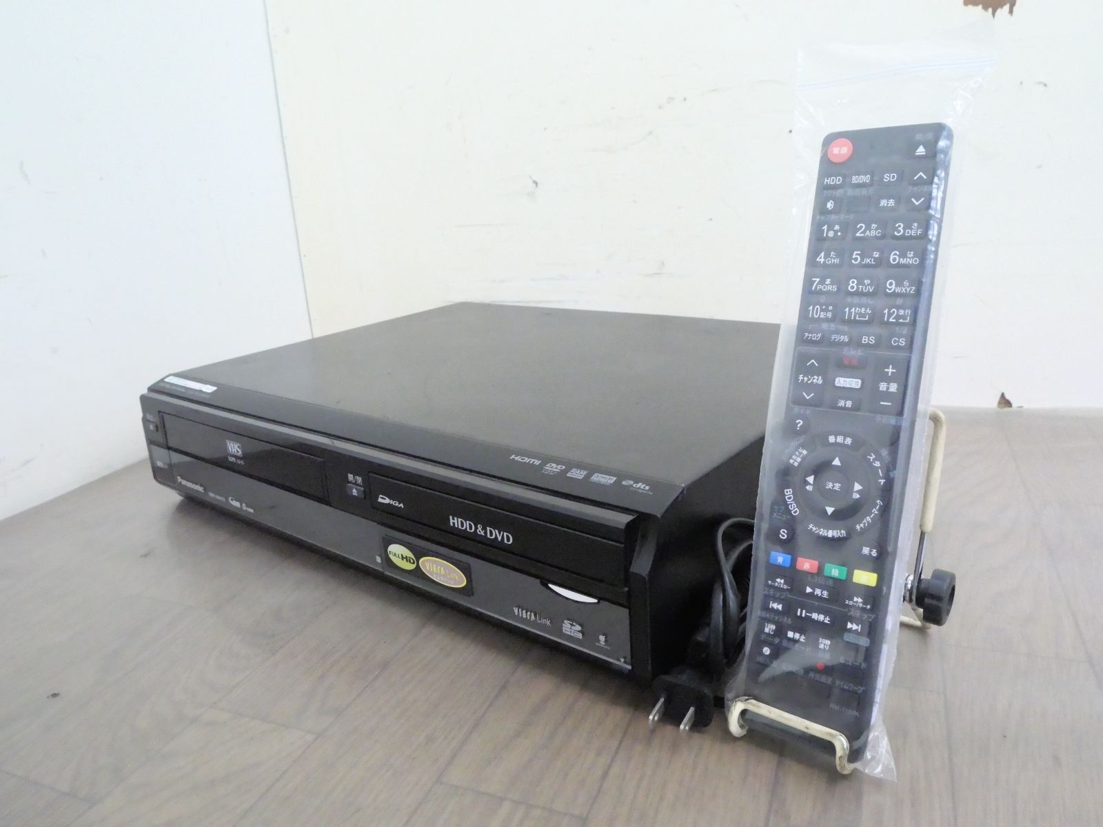 Panasonic パナソニック　DIGA　HDD搭載DVDビデオ一体型レコーダ Panasonic パナソニック DIGA HDD搭載DVDビデオ一体型レコーダ