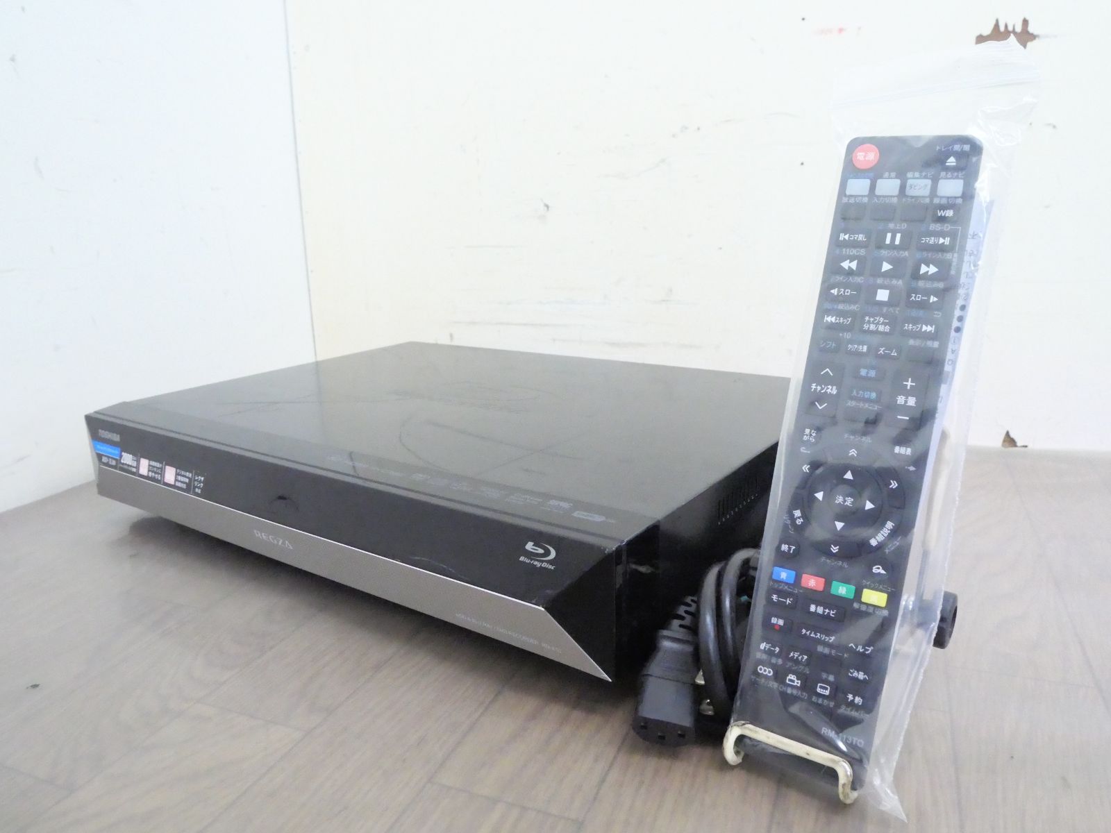2TB☆1東芝/REGZA☆HDD/BDレコーダー☆RD-X10☆新品リモコン付☆2番組