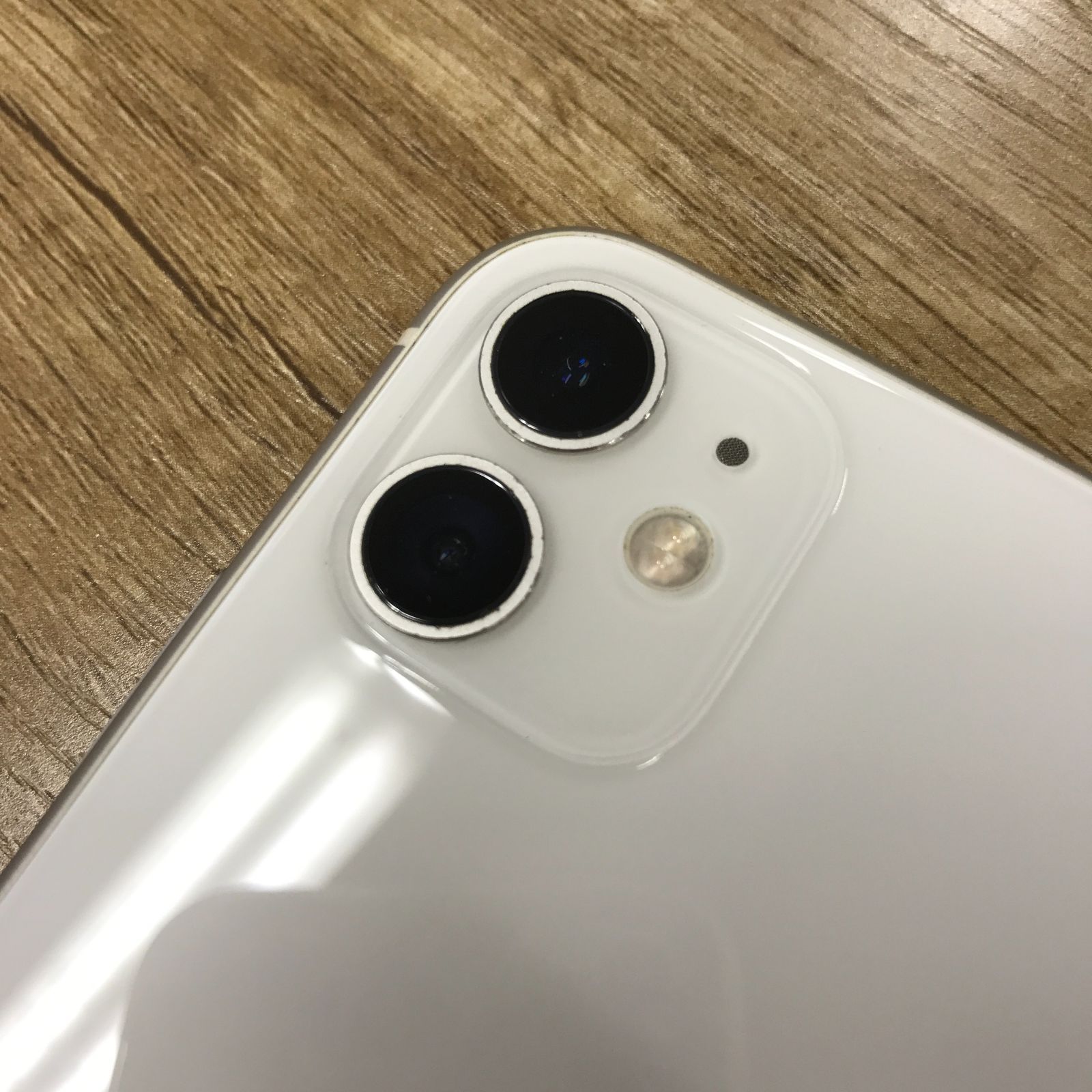 訳あり】ジャンク iPhone11 64GB ホワイト - メルカリ