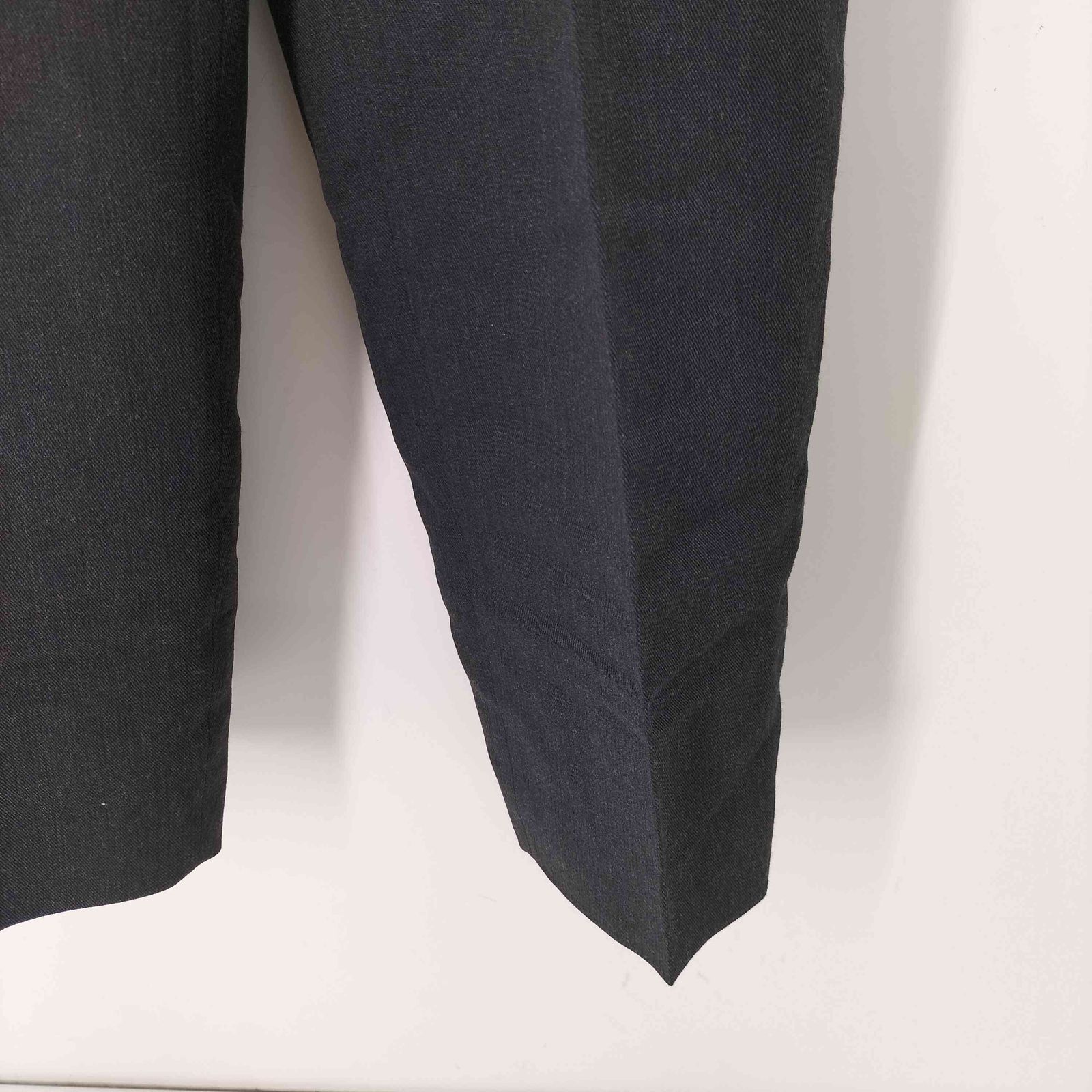 ISSEY MIYAKE MEN ウールスラックス　黒　size2 古着　希少 イッセイミヤケ ISSEY MIYAKE 2タック ウールスラックス メンズ JPN：M