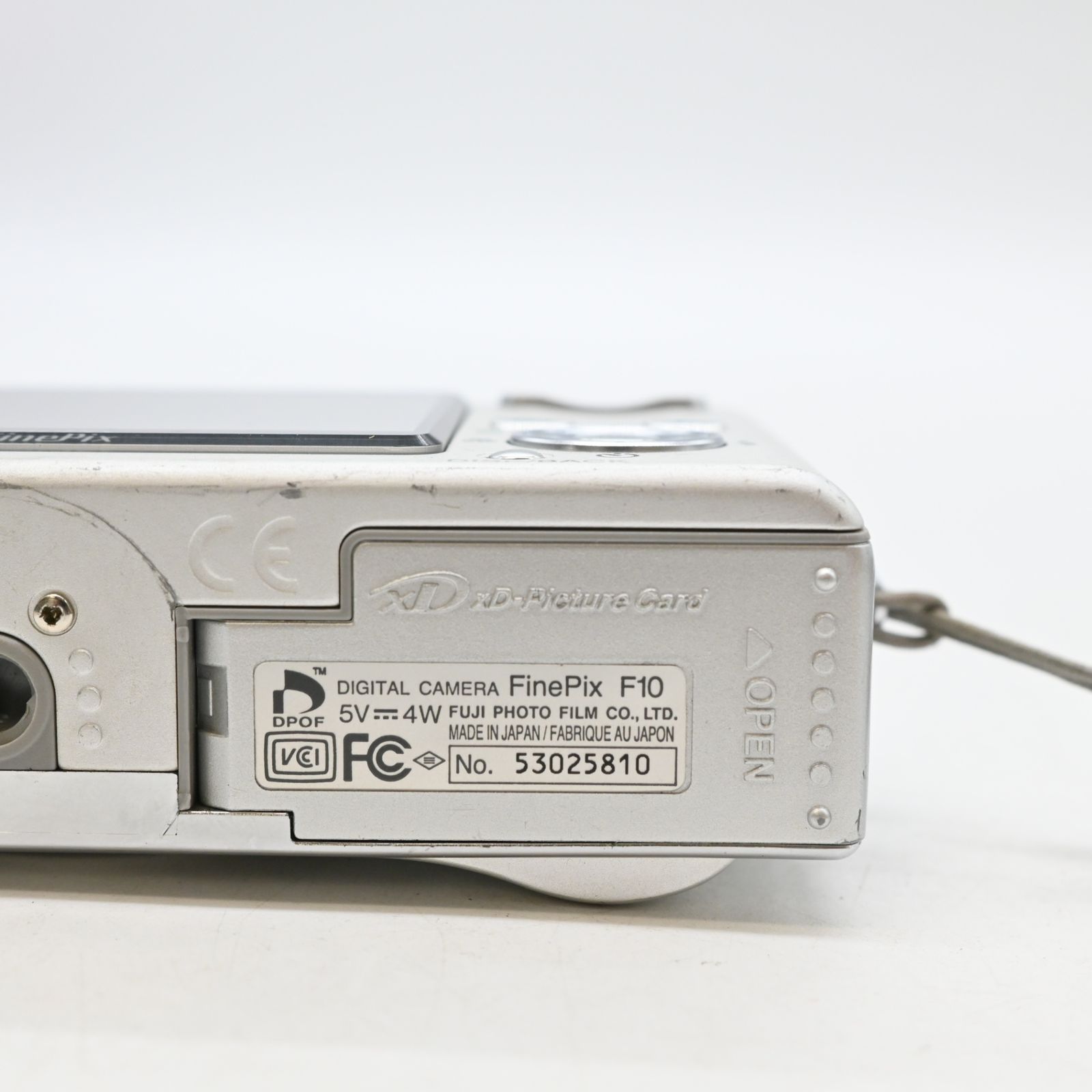 FUJIFILM FinePix F10 デジタルカメラ　オールドカメラ Amazon | FUJIFILM デジタルカメラ FinePix(ファインピックス) F10 FX