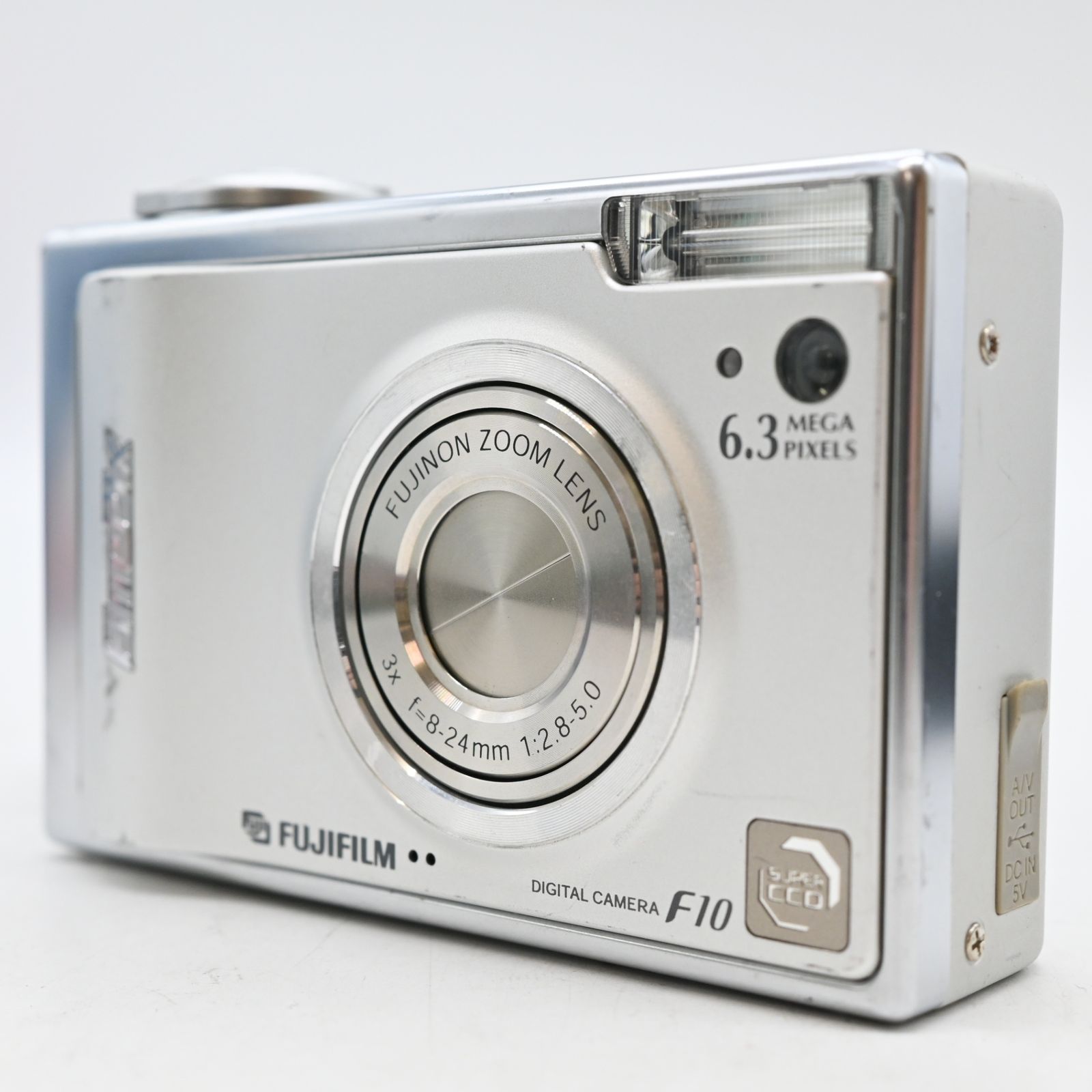 良品】FUJIFILM FinePix F10 デジタルカメラ シルバー - メルカリ