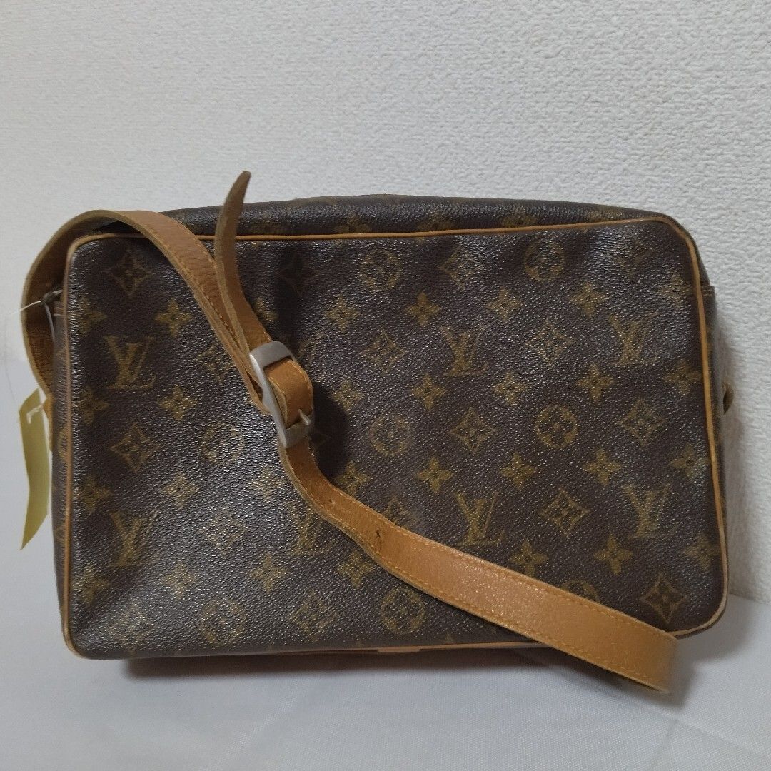 ルイヴィトン サックバンドリエール USA モノグラム ショルダーバッグ