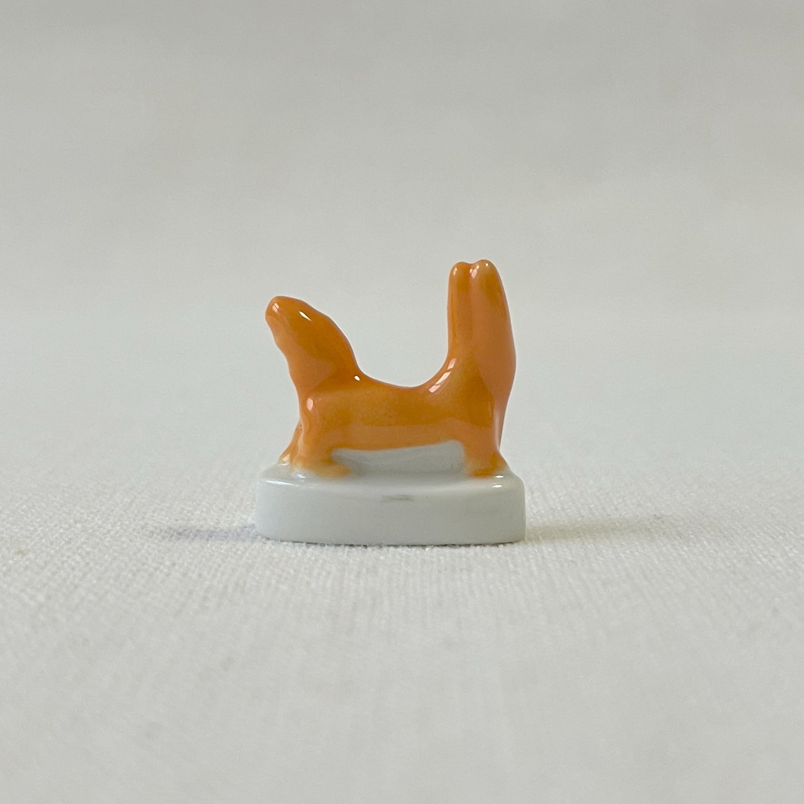 フェーヴ きつね③ 2019年 フランス フェーブ ミニチュア陶器 - メルカリ