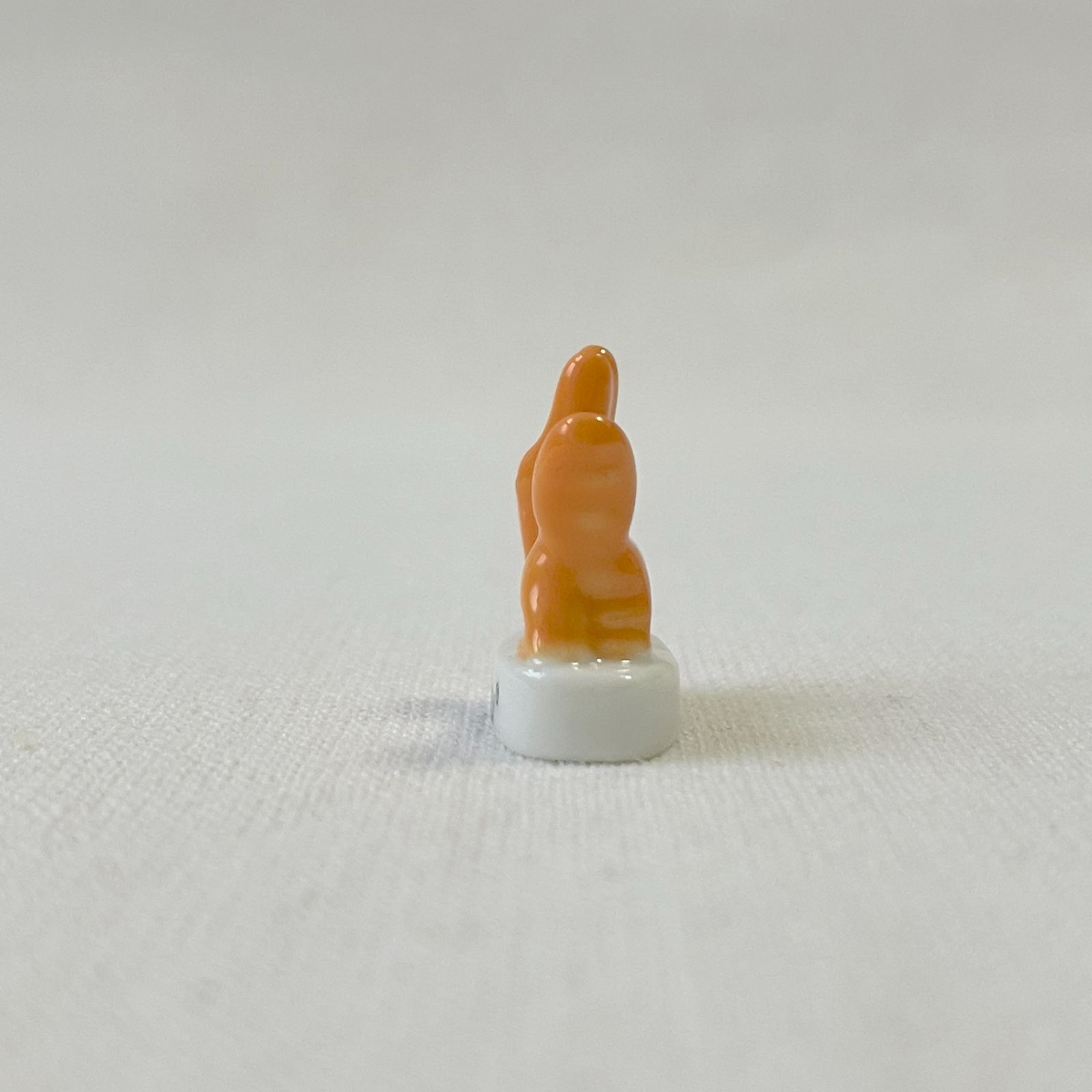 フェーヴ きつね③ 2019年 フランス フェーブ ミニチュア陶器 - メルカリ