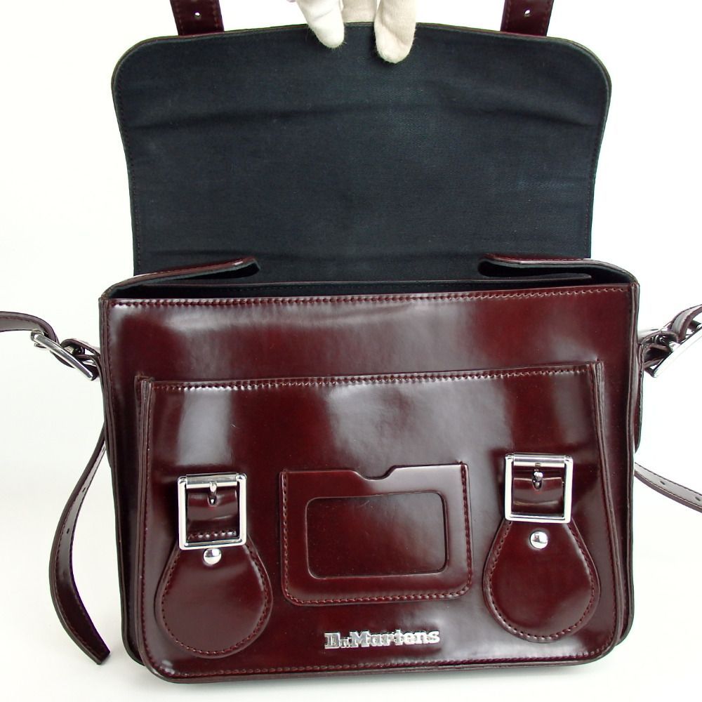 【お値下げ！】Dr.Martens マーチン メッセンジャーバッグ15inch 楽天市場】Dr.Martens ドクターマーチン メッセンジャーバッグ 15in