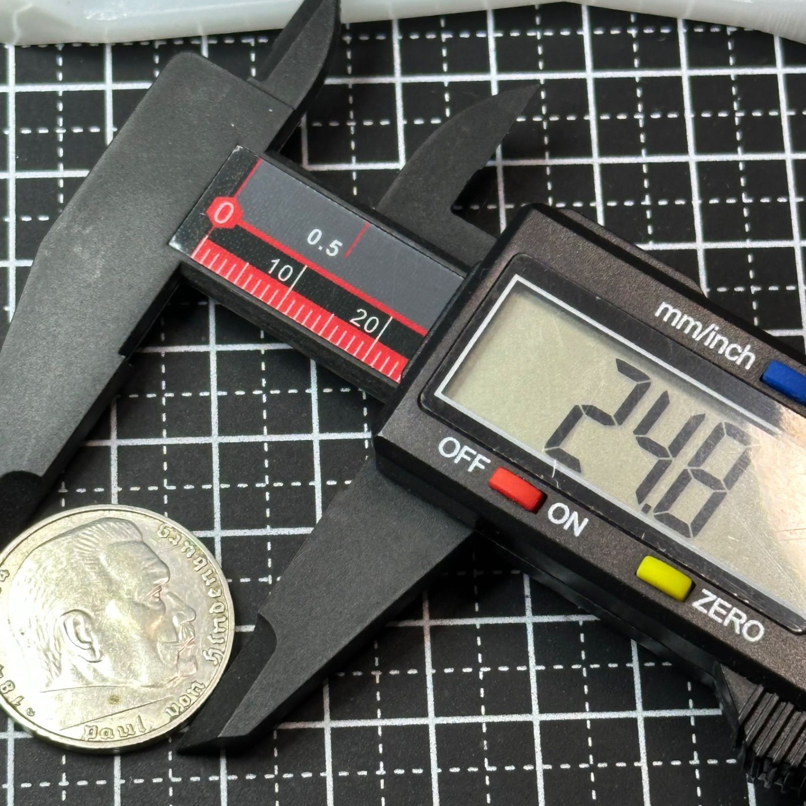 銀貨】1930年代 ドイツ 2マルク銀貨 大鷲国章デザイン 銀625／実測8.06g 直径約25mm 歴史コイン 本物保証 219 - メルカリ