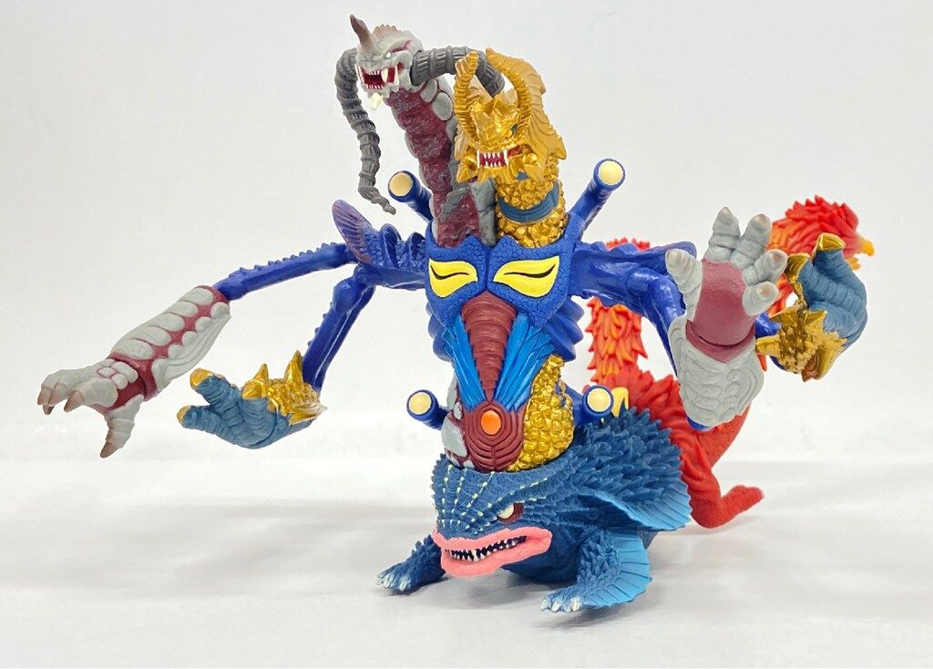 バンダイ ウルトラ怪獣シリーズ2008MOVIE 究極合体怪獣ギガキマイラ