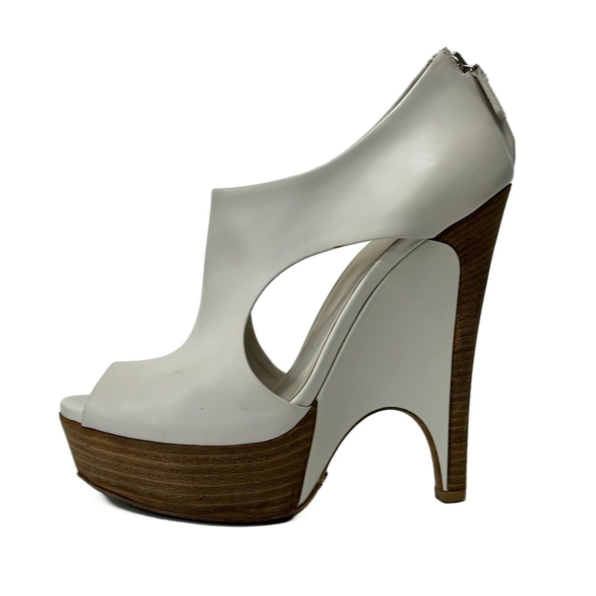 GUCCI(グッチ) パンプス 38 レディース - 234867 白 ウェッジソール