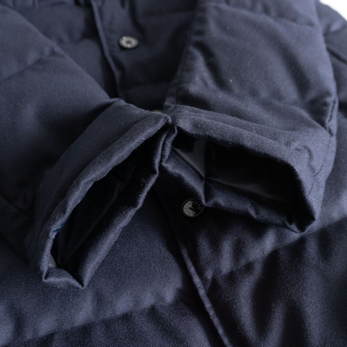 極美品/サイズ42】MACKINTOSH LONDON【ウール ダウンジャケット