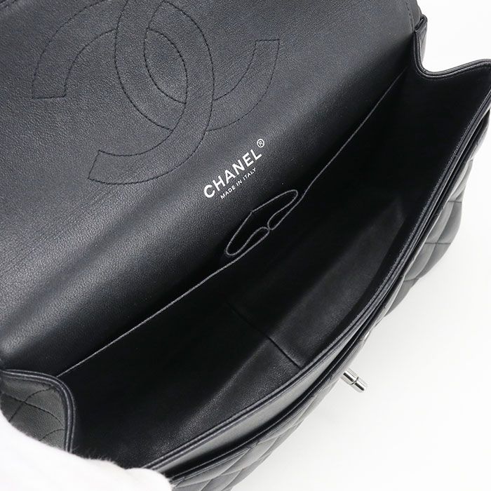 CHANEL シャネル チェーン クラシック A58600 ショルダーバッグ