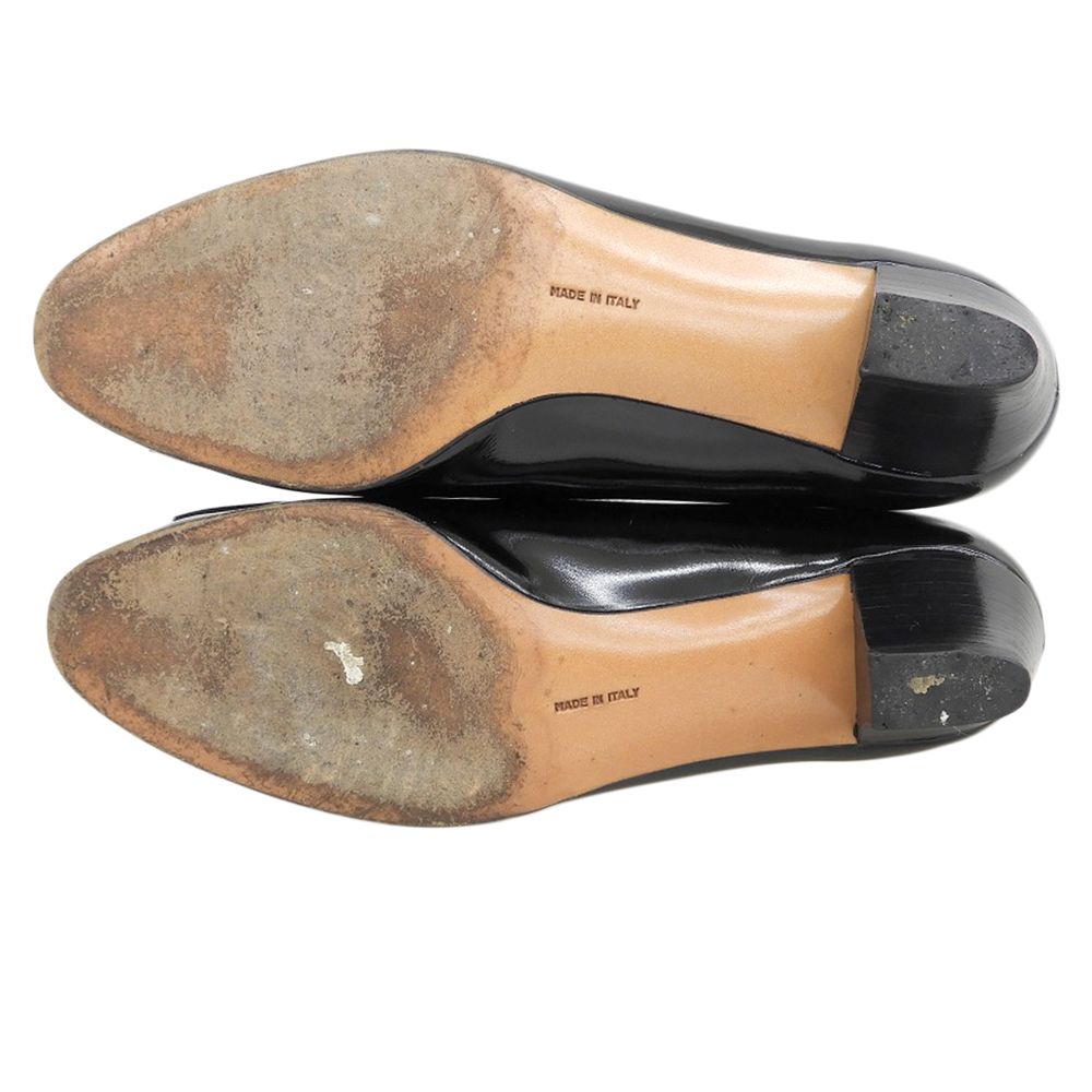 Salvatore Ferragamo サルヴァトーレフェラガモ レザー ヴァラリボン