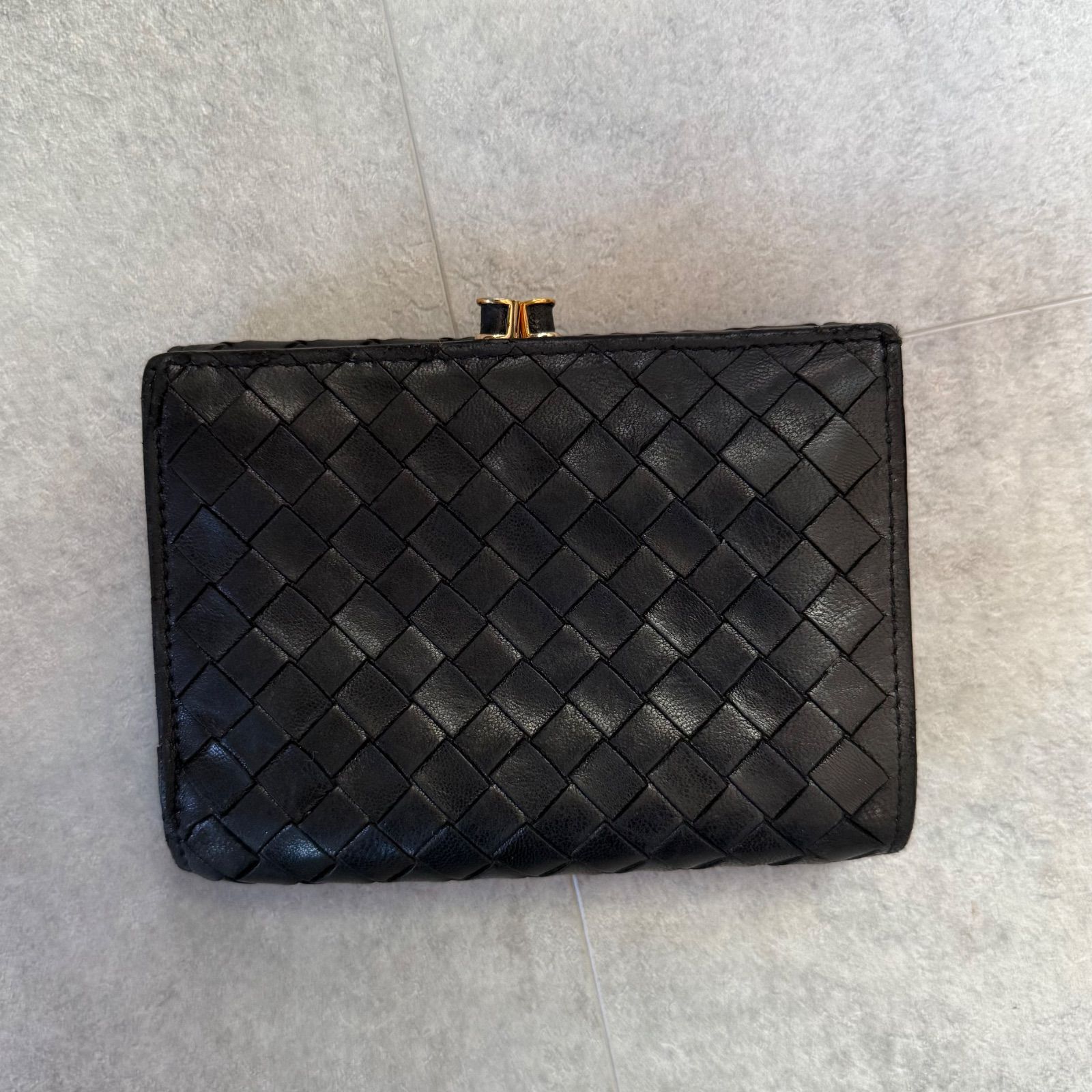 BOTTEGA VENETA ボッテガヴェネタ がま口 イントレチャート 三つ折り 