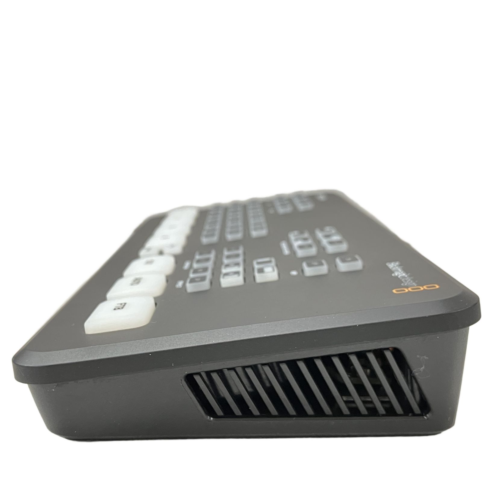 Blackmagic Design ATEM Mini Pro 中古美品 Blackmagic Design Atem Mini Pro ISO HDMI Live Stream Switcher for