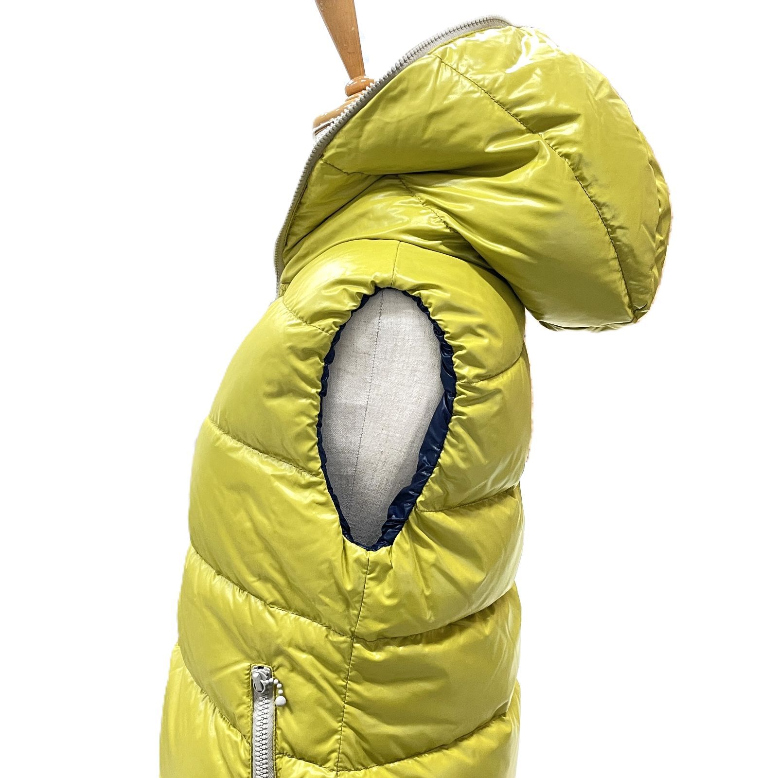 DUVETICA デュベティカ ダウンベスト 40 YEL/イエロー - メルカリ