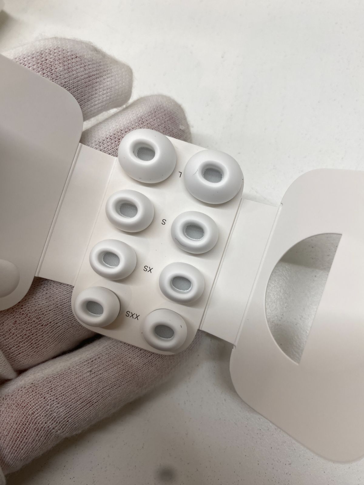 AirPods Pro3 本体 　未開封　A3063　A3064　A3122 Apple (アップル) AirPods Pro(第3世代) A3063,A3064,A3122