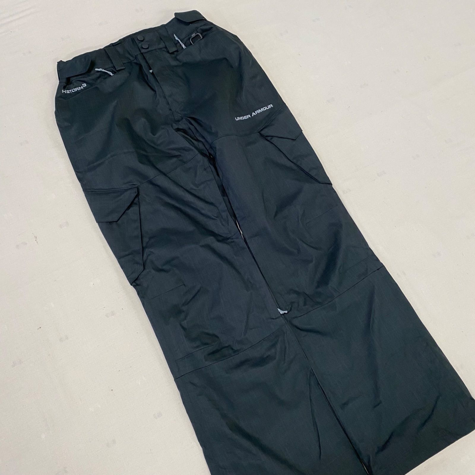 UNDER ARMOUR サイズSM スノーウェア長ズボン 黒 スキー スノボ UNDER ARMOUR サイズSM スノーウェア長ズボン 黒 スキー スノボ UNDER