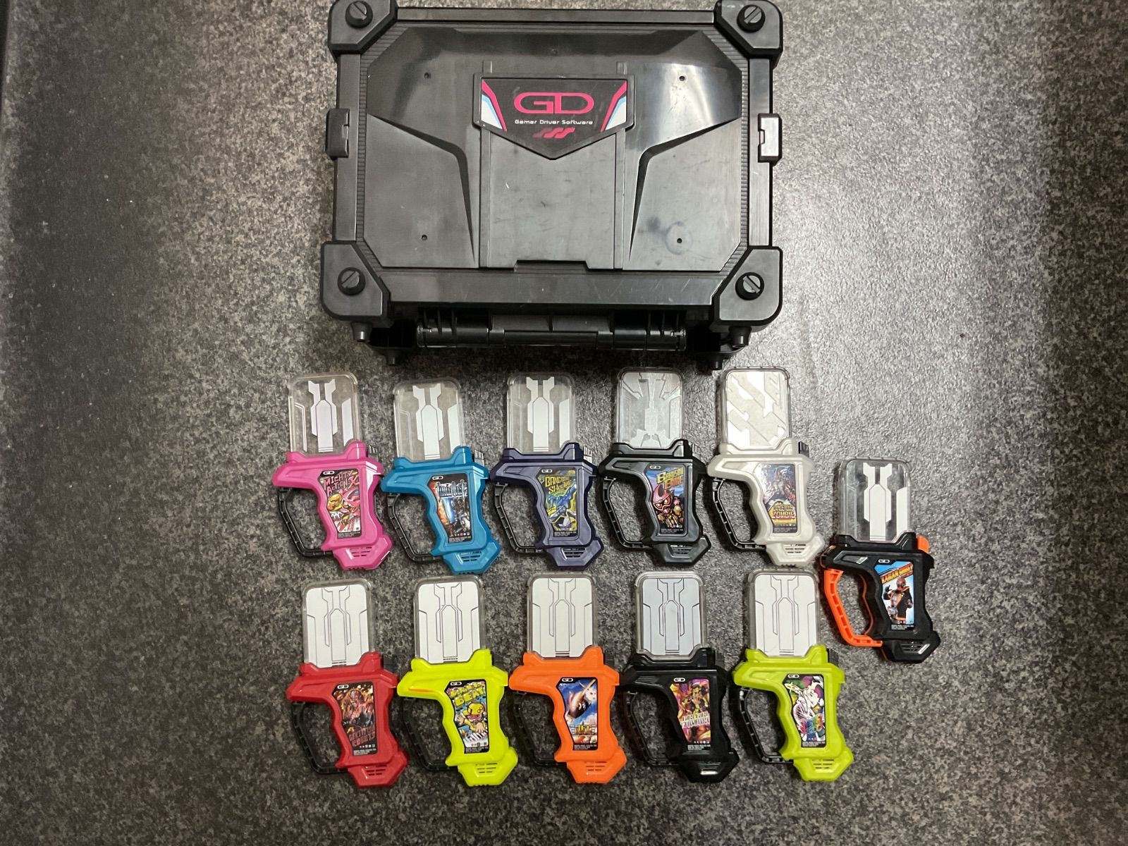 仮面ライダーエグゼイド ガシャットケース ガシャット11個(プロト爆走