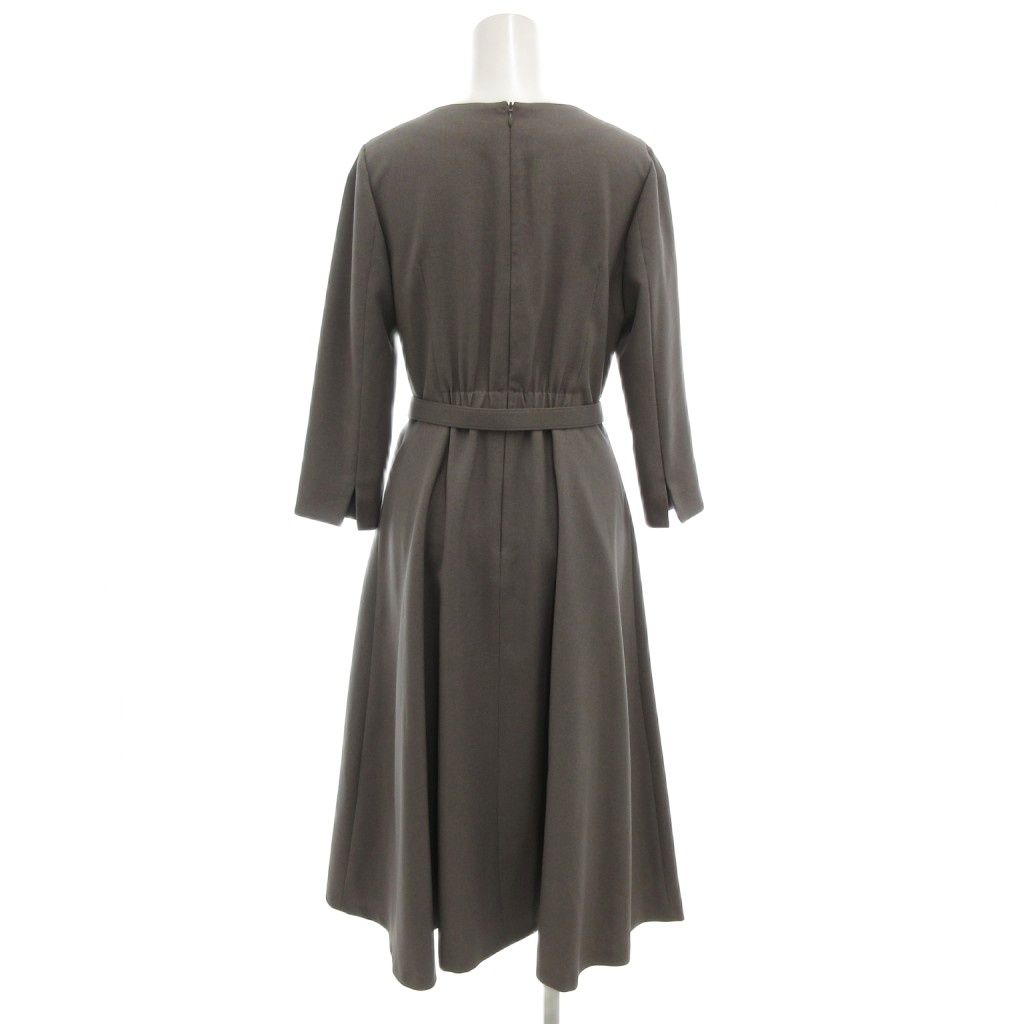 ストロベリーフィールズ プルックツイルワンピース　プリーツ フレア ベルト付き ストロベリーフィールズ プルックツイルワンピース プリーツ フレア