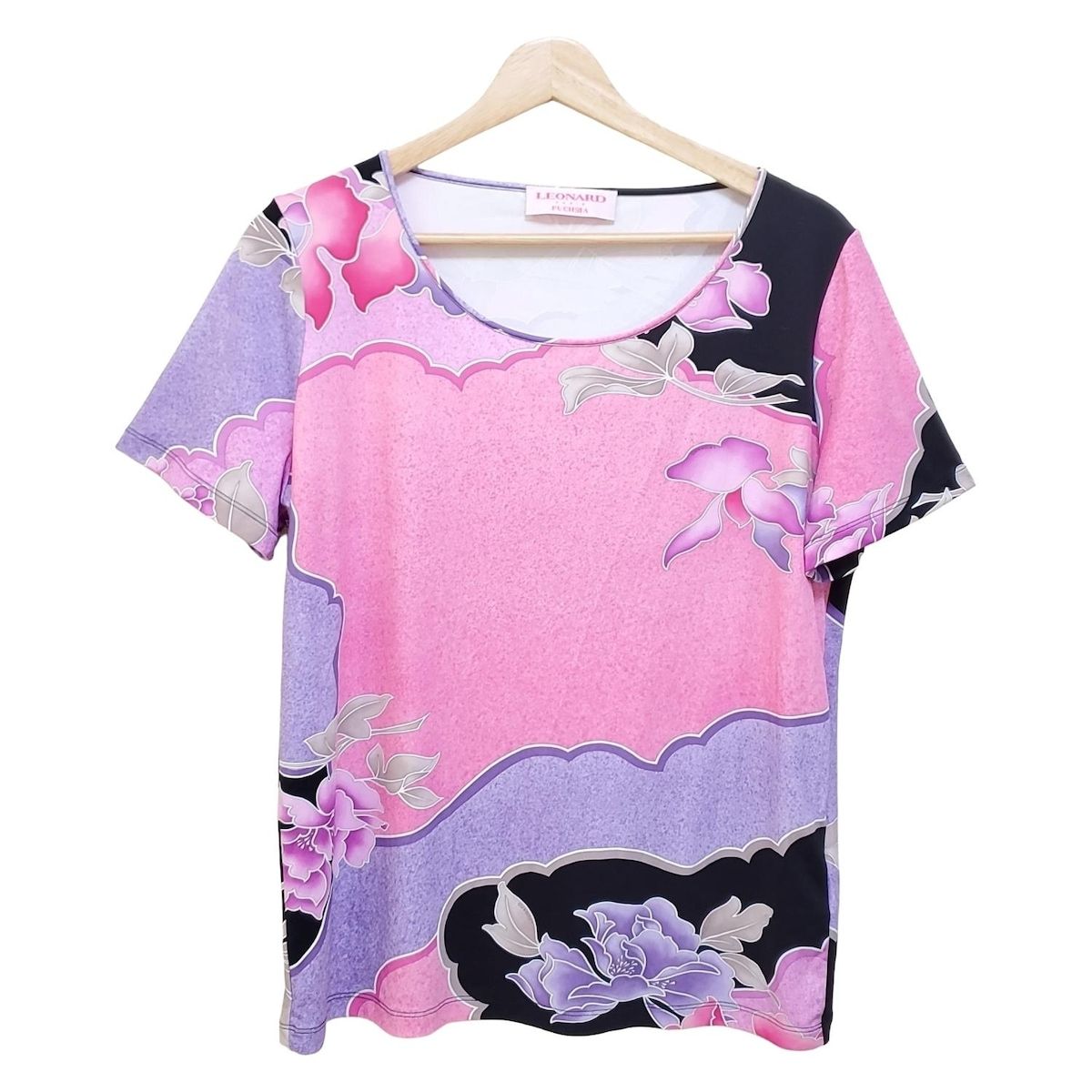 C3121-1 レオナール　花柄　半袖　カットソー　LL C3121-1 レオナール 花柄 半袖 カットソー LL LEONARD レディースT