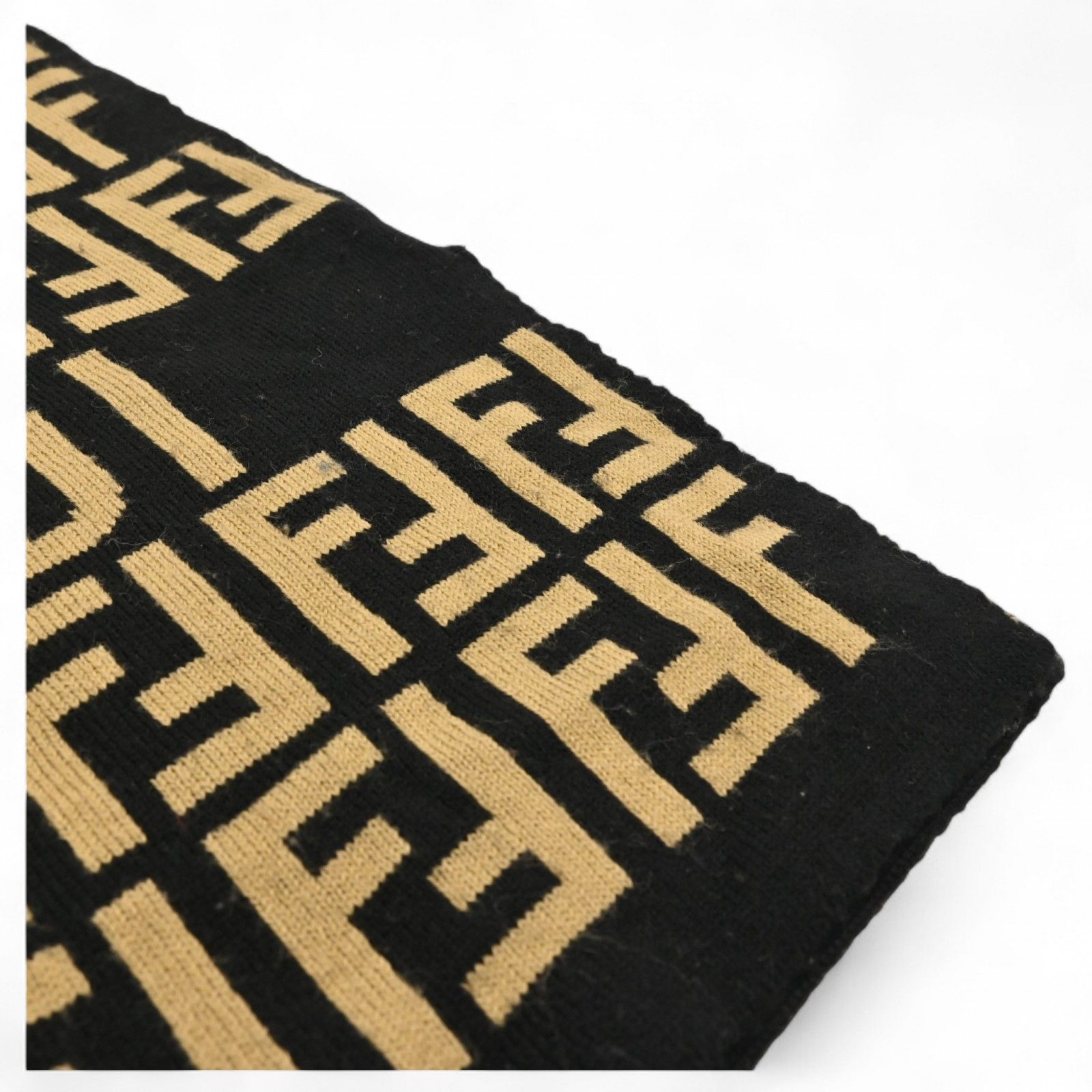 FENDI/ズッカ柄マフラー /ベージュ×ブラック フェンディ ズッカ マフラー ブラック×ベージュ Bランク fe8510jk