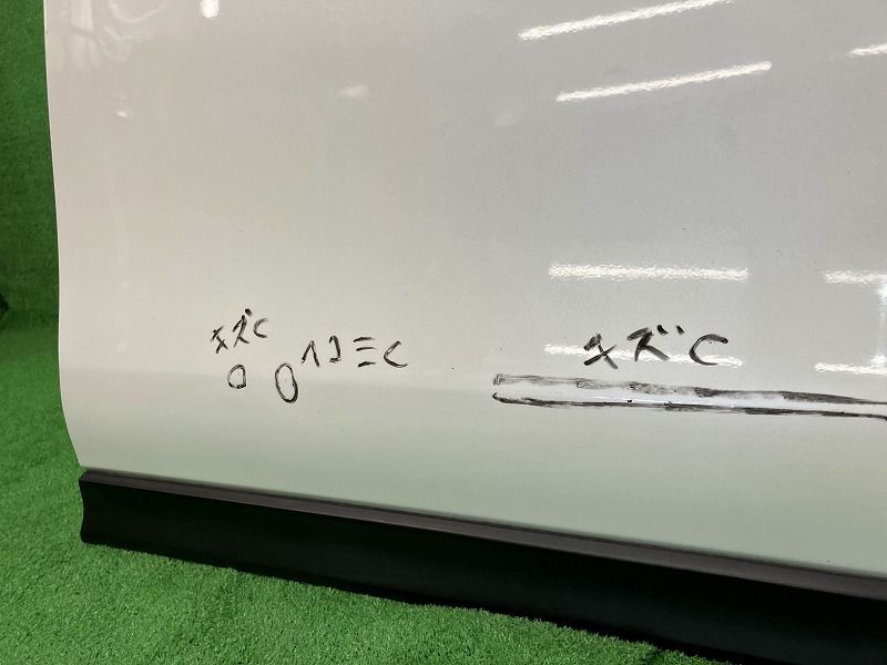 エクストレイル NT32 右フロントドア 20X 4WD 5人 ニホンイタ M308 