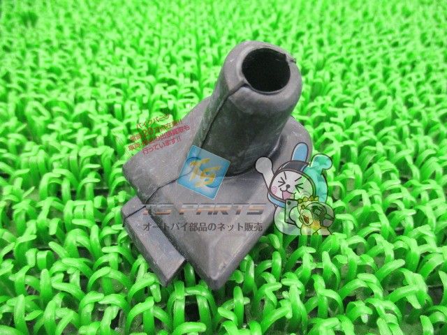 アドレスV125 リアキャリアカバー 右 在庫有 即納 スズキ 純正 新品