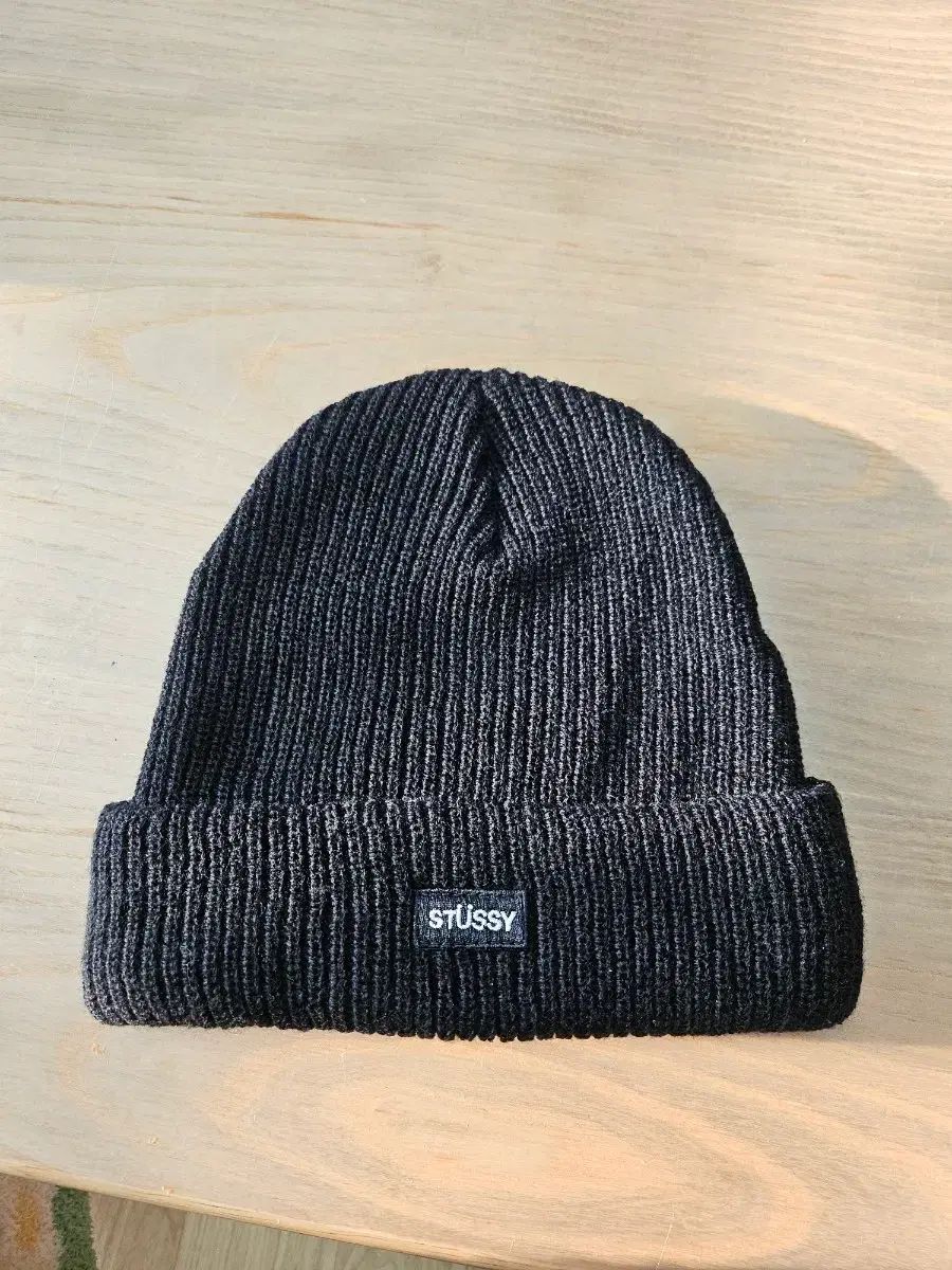 STUSSY 正規品 ビーニー - メルカリ
