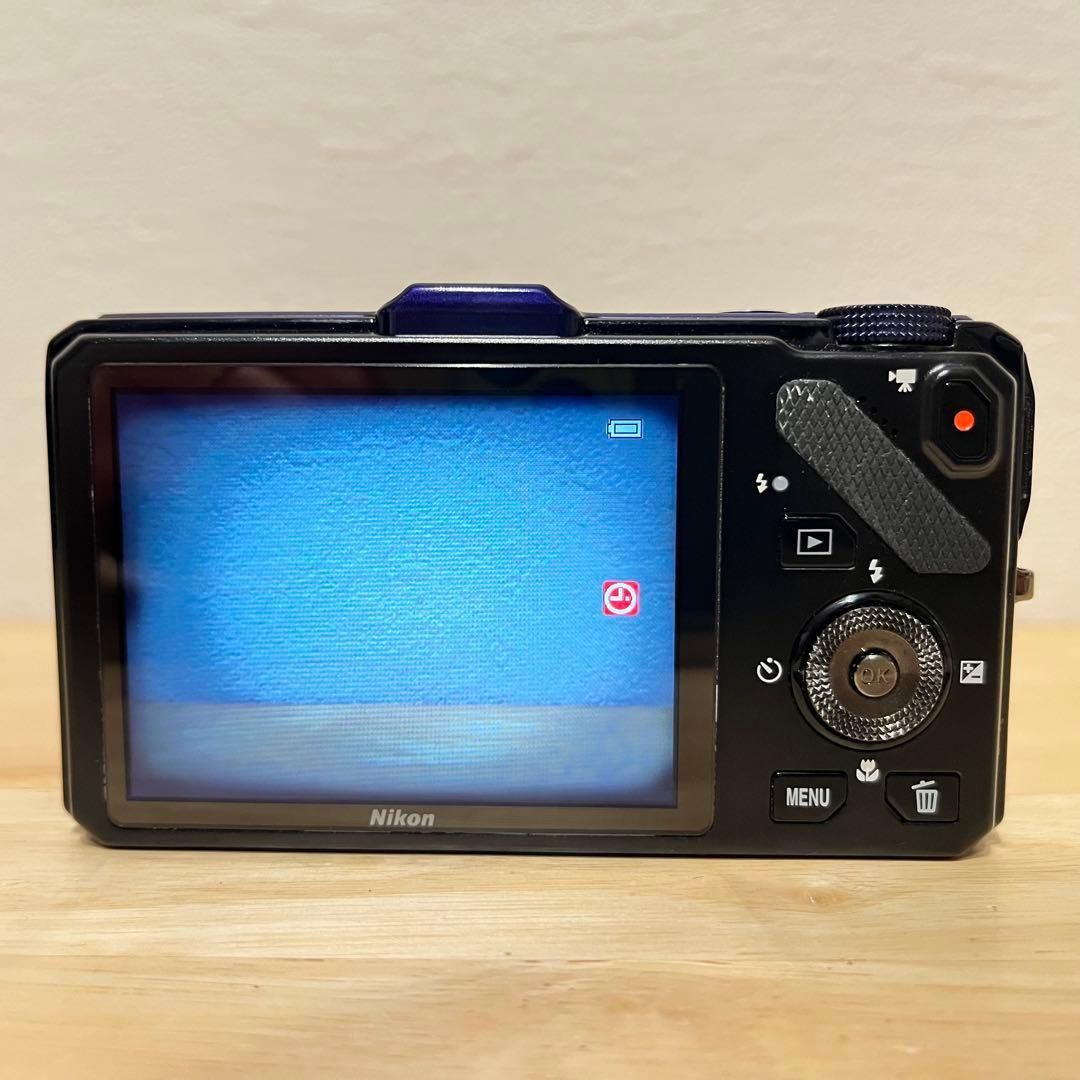 670 訳あり特価 Nikon ニコン COOLPIX S9300 クールピクス ネイビー