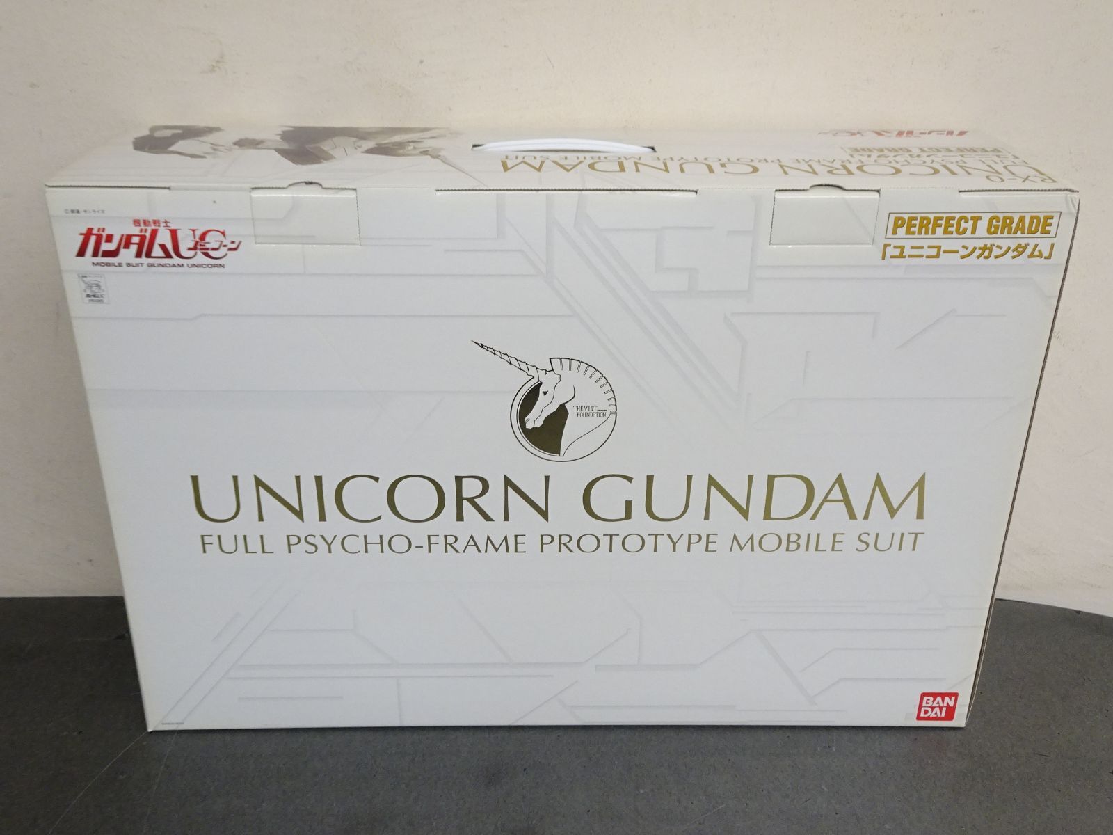 バンダイ PG 1 60 RX 0 ユニコーンガンダム 未組立品