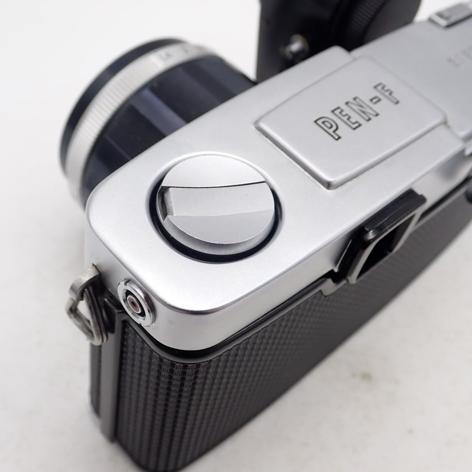 良品 OLYMPUS Pen F 一眼レフイルムカメラ 216566 G.ZUIKO Auto-S 40mm