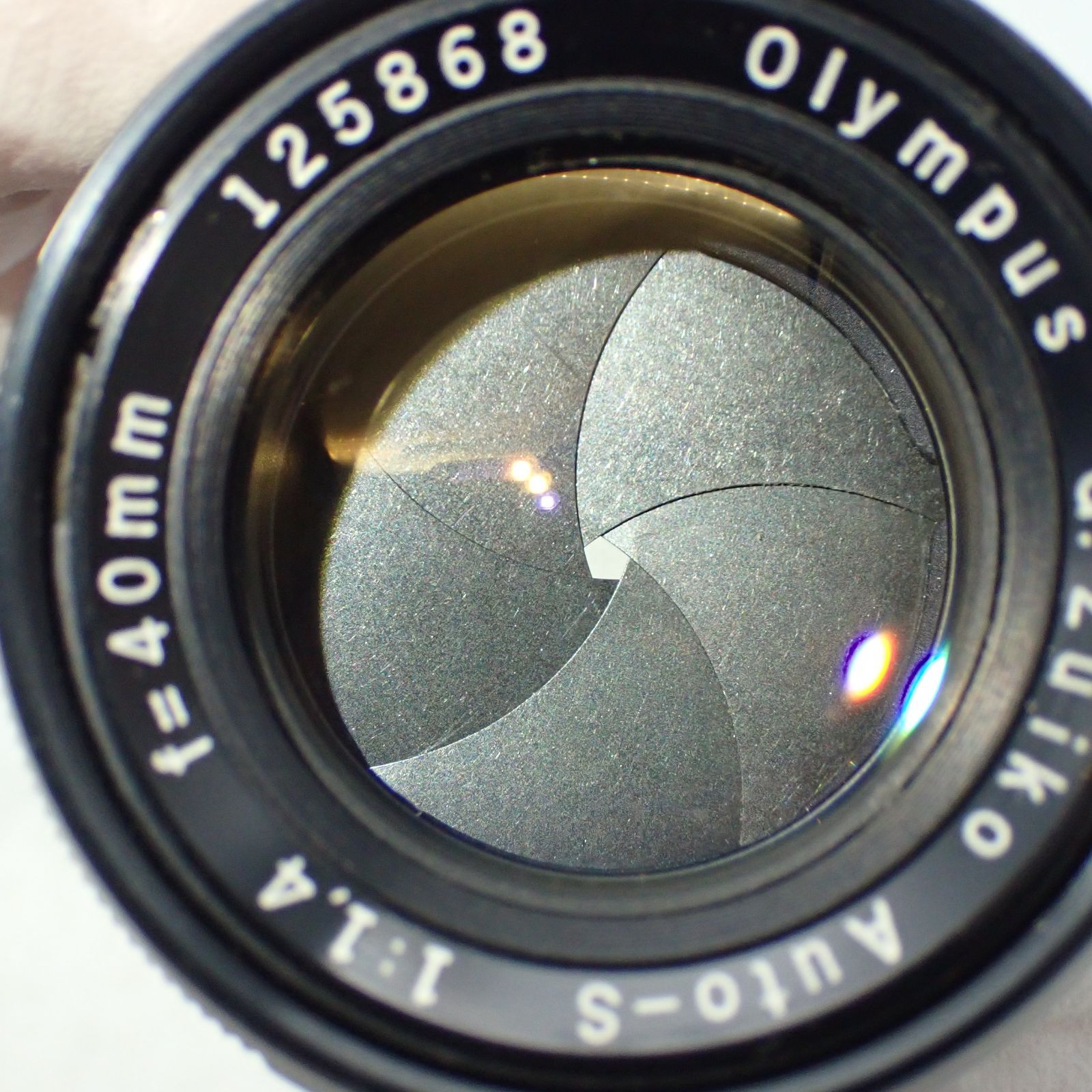 良品 OLYMPUS Pen F 一眼レフイルムカメラ 216566 G.ZUIKO Auto-S 40mm