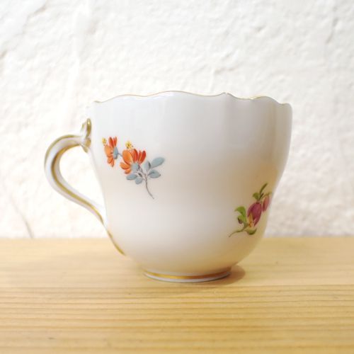 マイセン Meissen ベーシックフラワー 三つ花 モカ カップ＆ソーサー