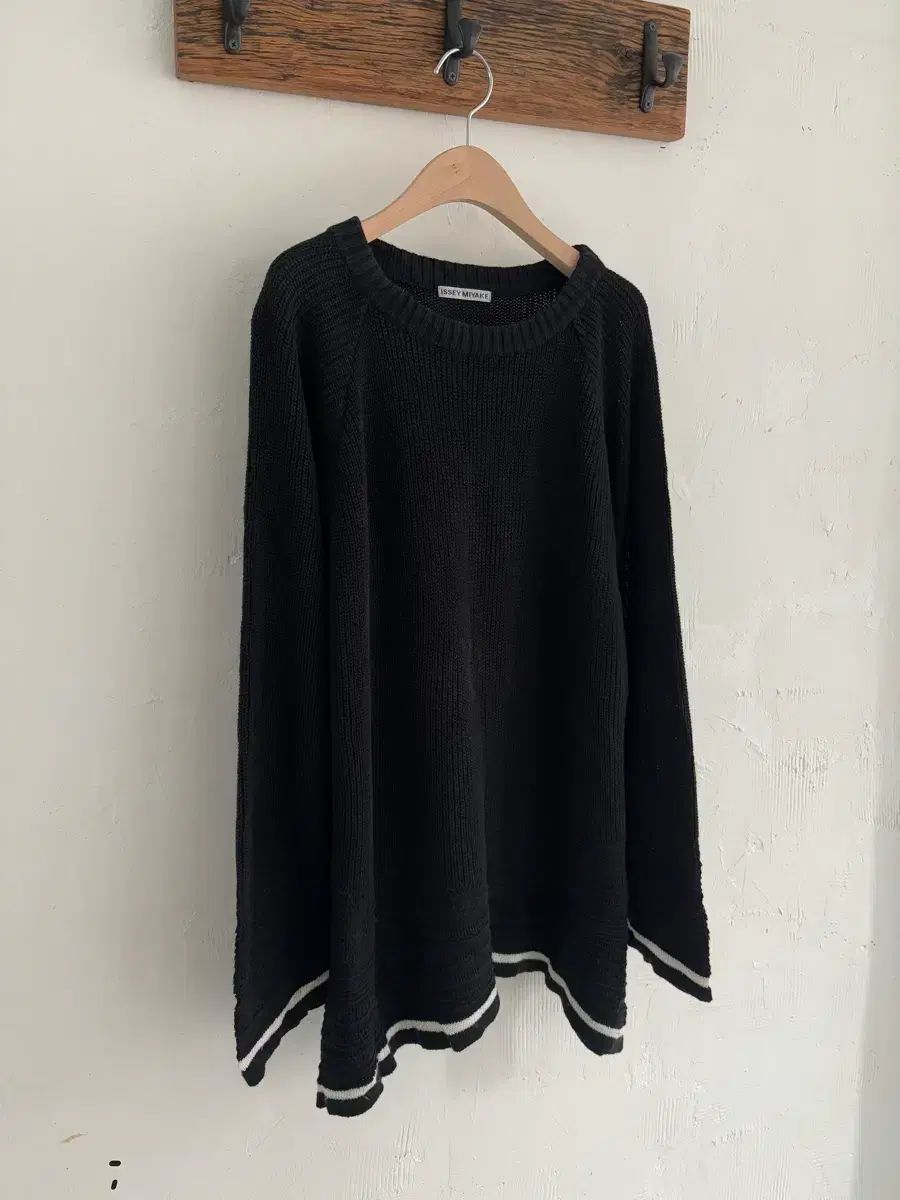 ISSEY MIYAKE イッセイミヤケ 90s ブラック ニット 【公式通販】