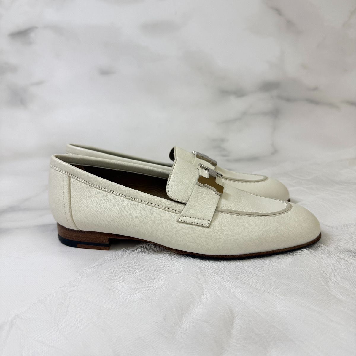 【新品未使用】HERMES パリ モカシン シェーブル レザー 23cm 新品未使用】HERMES パリ モカシン シェーブル レザー 23cm モカシン