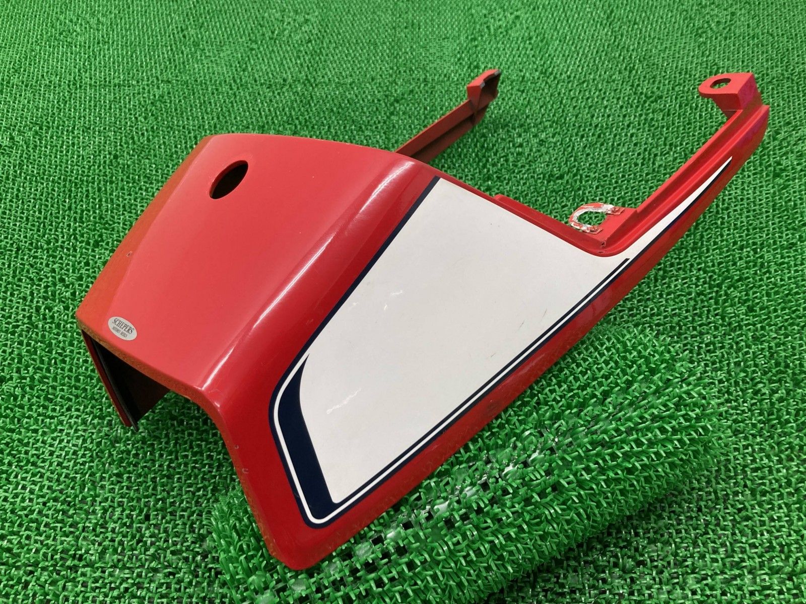 GSX400FSインパルス テールカウル 赤 33200 スズキ 純正 中古 バイク