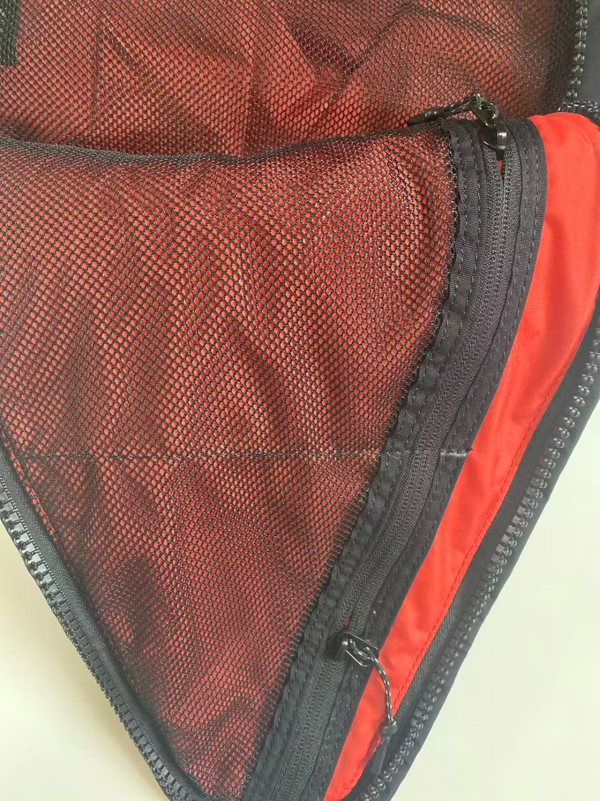 topologie Sling トライアングル メッセンジャーバッグ ラージ - メルカリ