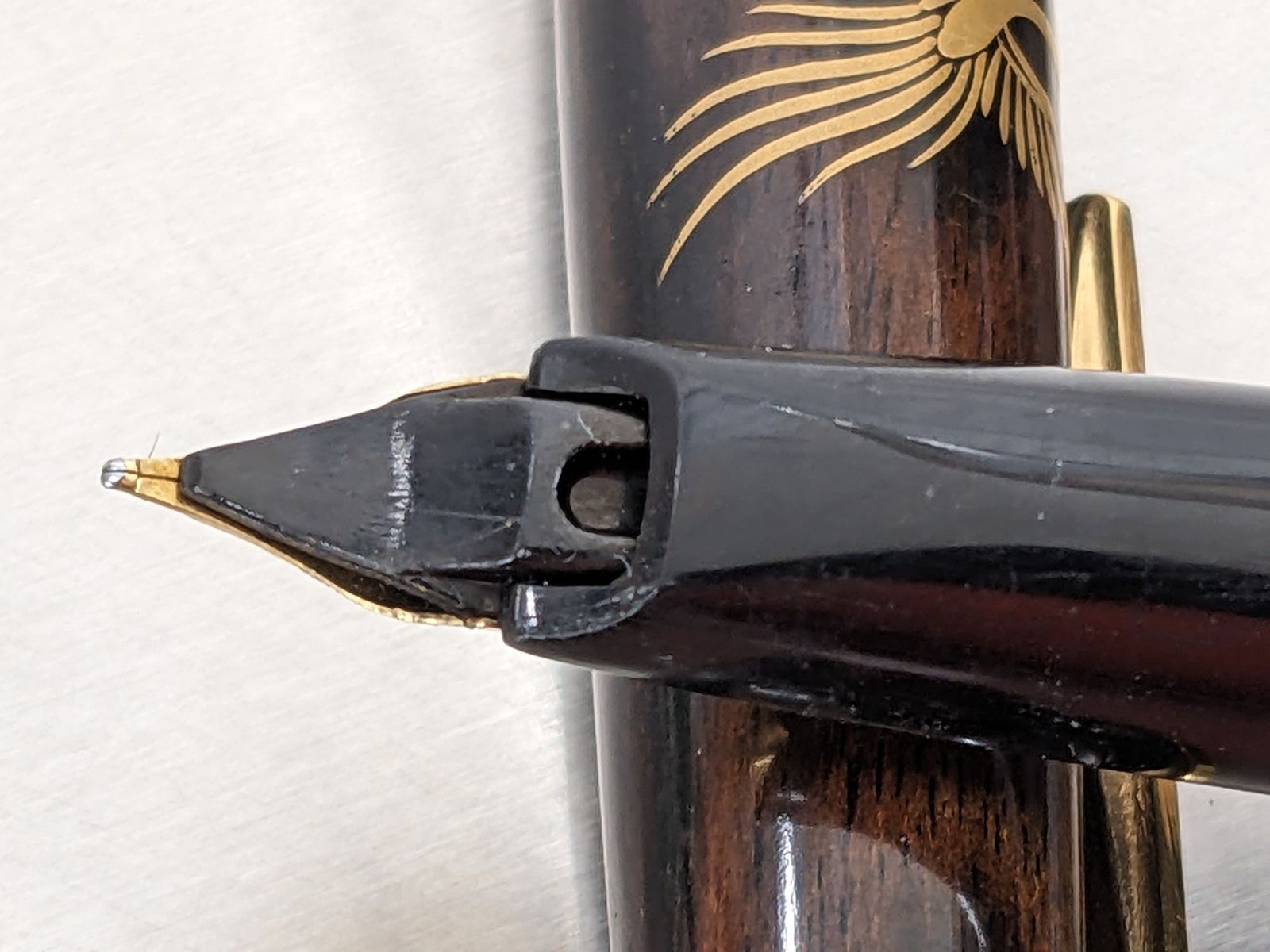 セーラー◎ 万年筆 ペン先23K 最初期 世界の銘木シリーズ 黒檀 金蒔絵