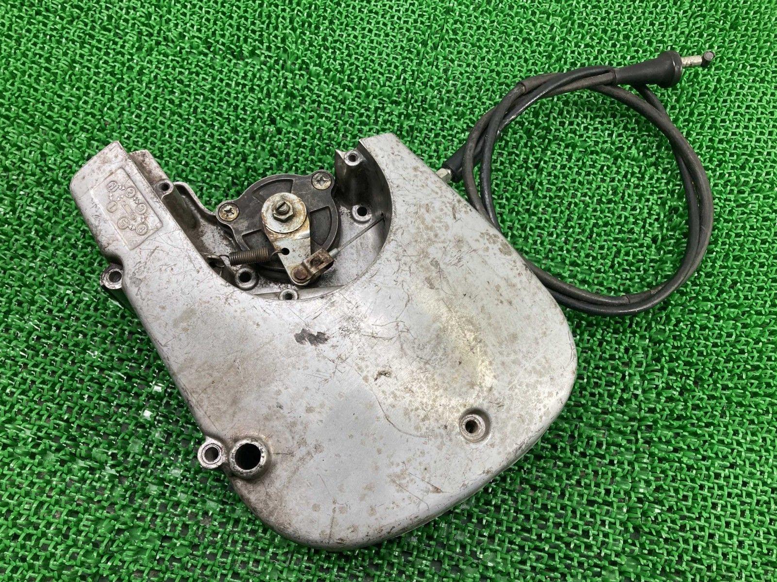 GS750E エンジンカバー スズキ 純正 当時物 スプロケットカバー 