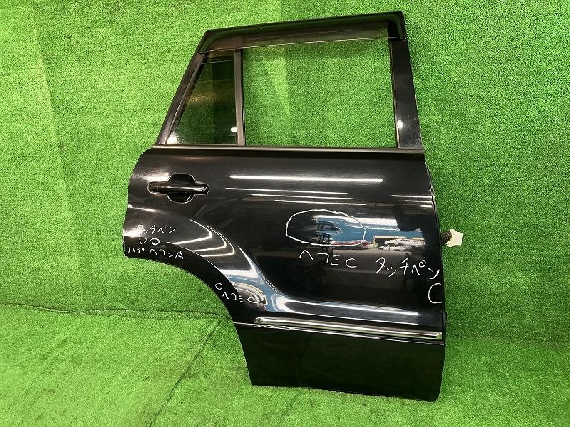 エスクード TDA4W 右リアドア クロスアドベンチャー 4WD アサヒ M2L3 68003-65840 ZJ3 エスクード TDA4W 右リアドア クロスアドベンチャー 4WD アサヒ M2L3