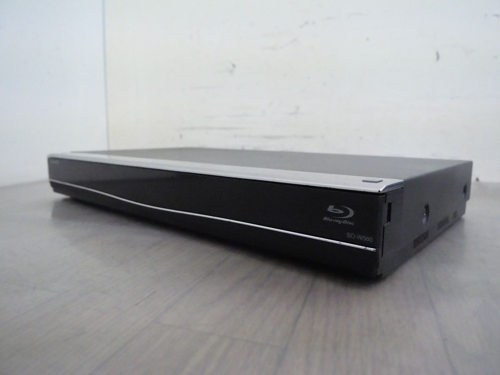500GB BD-W560 リモコン付 シャープ BDレコーダー 2番組同時録画 管