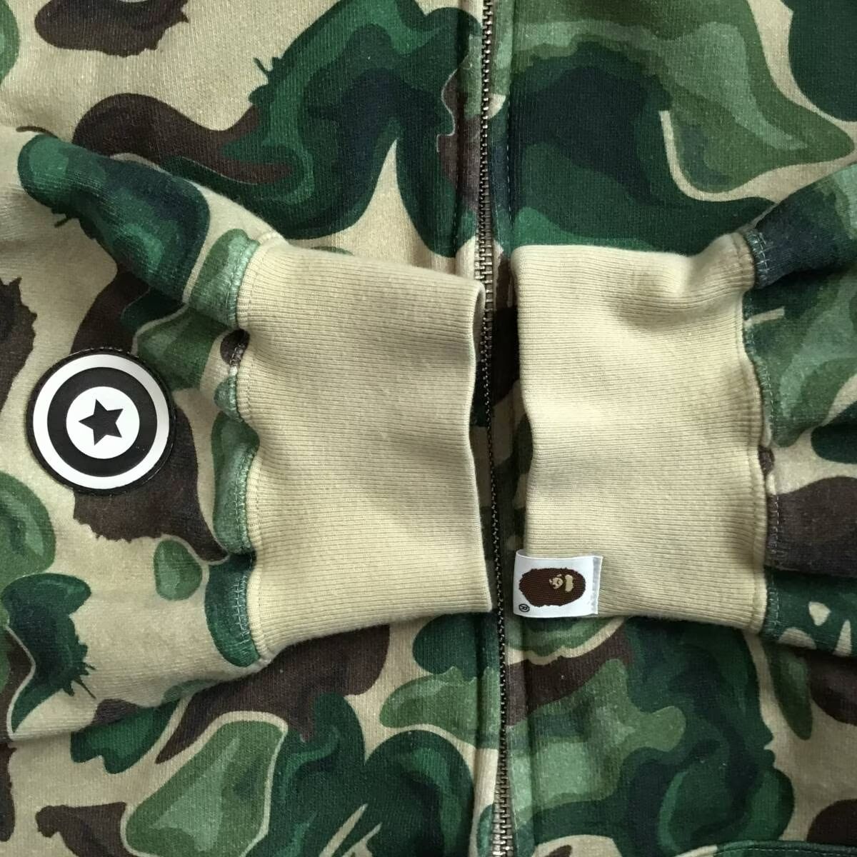 A BAPE ART CAMO シャークパーカー Lサイズ shark full zip hoodie a
