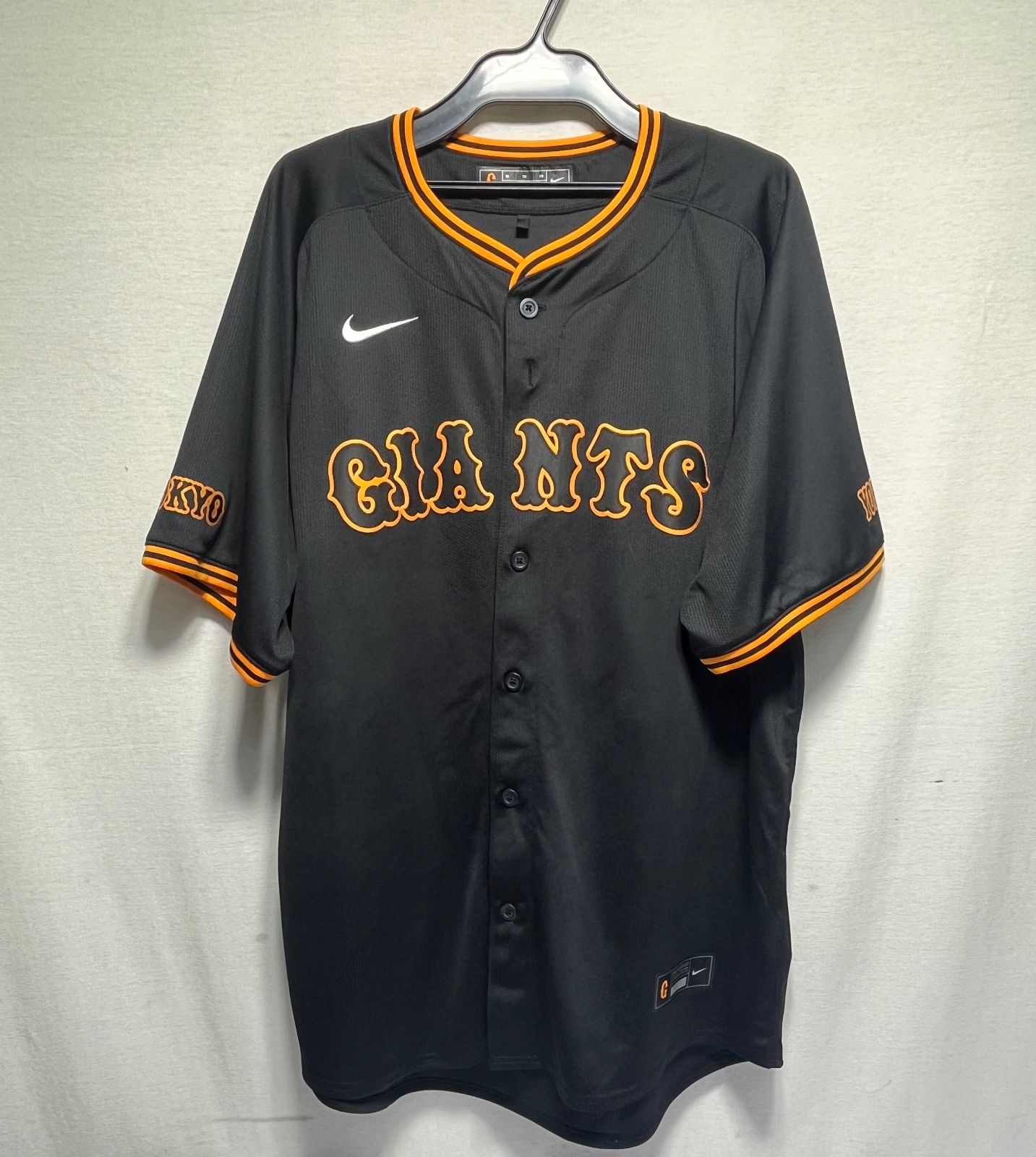 ▽ジャイアンツ 岡本和真 25番 ユニフォームシャツ XLサイズ 10144