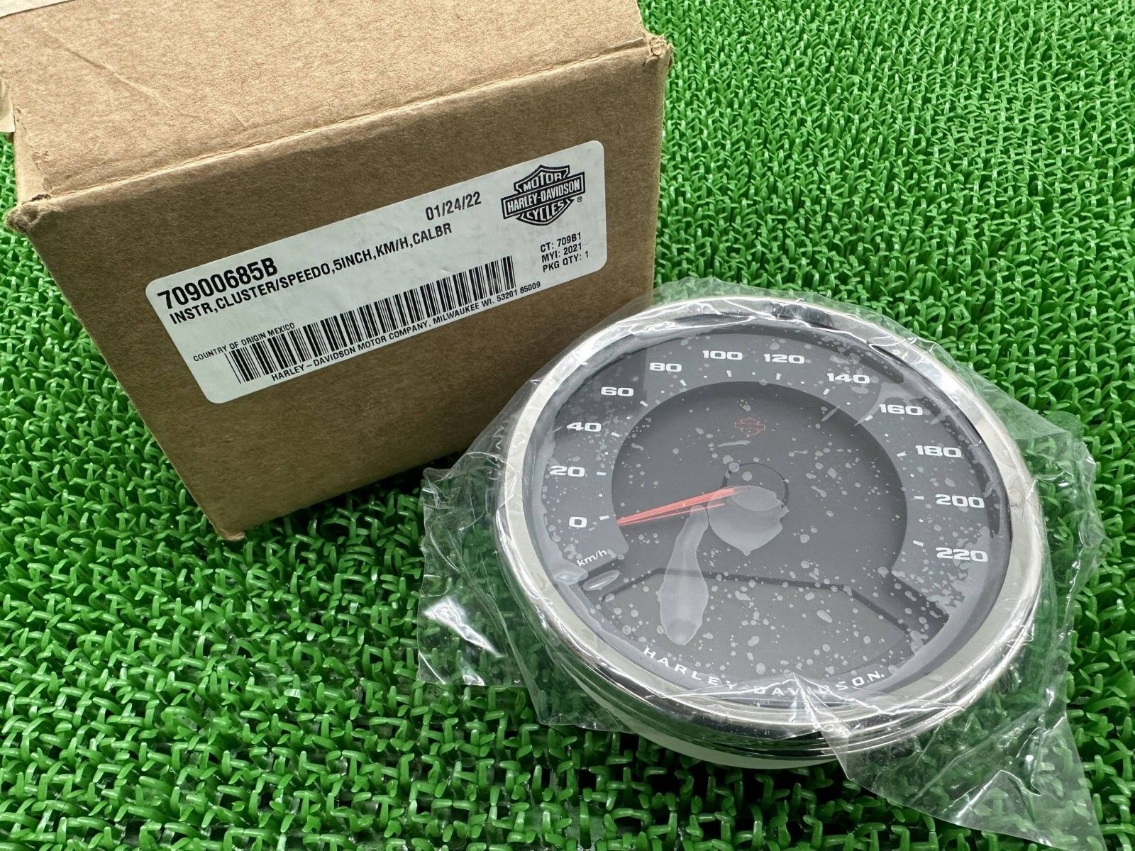 FLFBS FLSB スピードメーター 70900685B ハーレー 純正 中古 バイク 部品 18年～24年 M8 ファットボーイ FLSB 車検 Genuine mM FLFBS FLSB スピードメーター 70900685B ハーレー 純正 中古 バイク