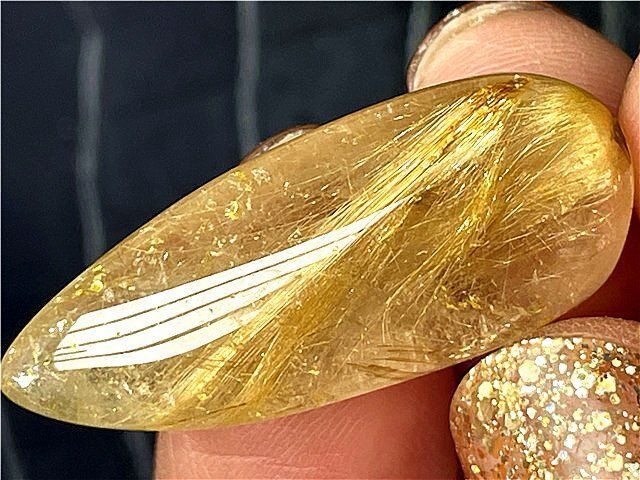 ☆AAA級天然ゴールドルチルクォーツ原石B89P3/65P08B - メルカリ