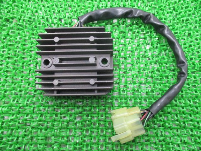 CB1300SF レギュレター ホンダ 純正 中古 バイク 部品 レギュレーター