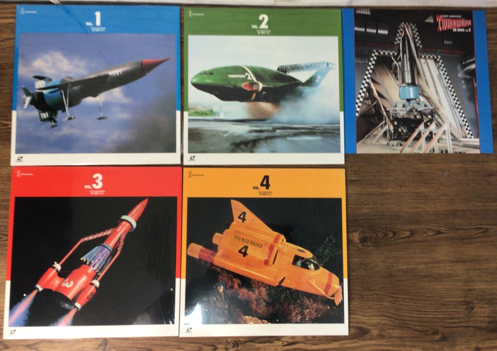 LD サンダーバード IR-BOX 全4巻 ＋ 劇場版スペシャルBOX 未開封 12371 【帯付き】サンダーバード IR BOX PART.1～4 全4巻セット LD