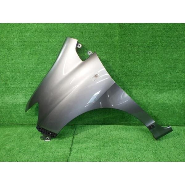 フリードスパイク GB4 左フロントフェンダー G エアロ 4WD 5人 60261-SFM-000ZZ NH737M