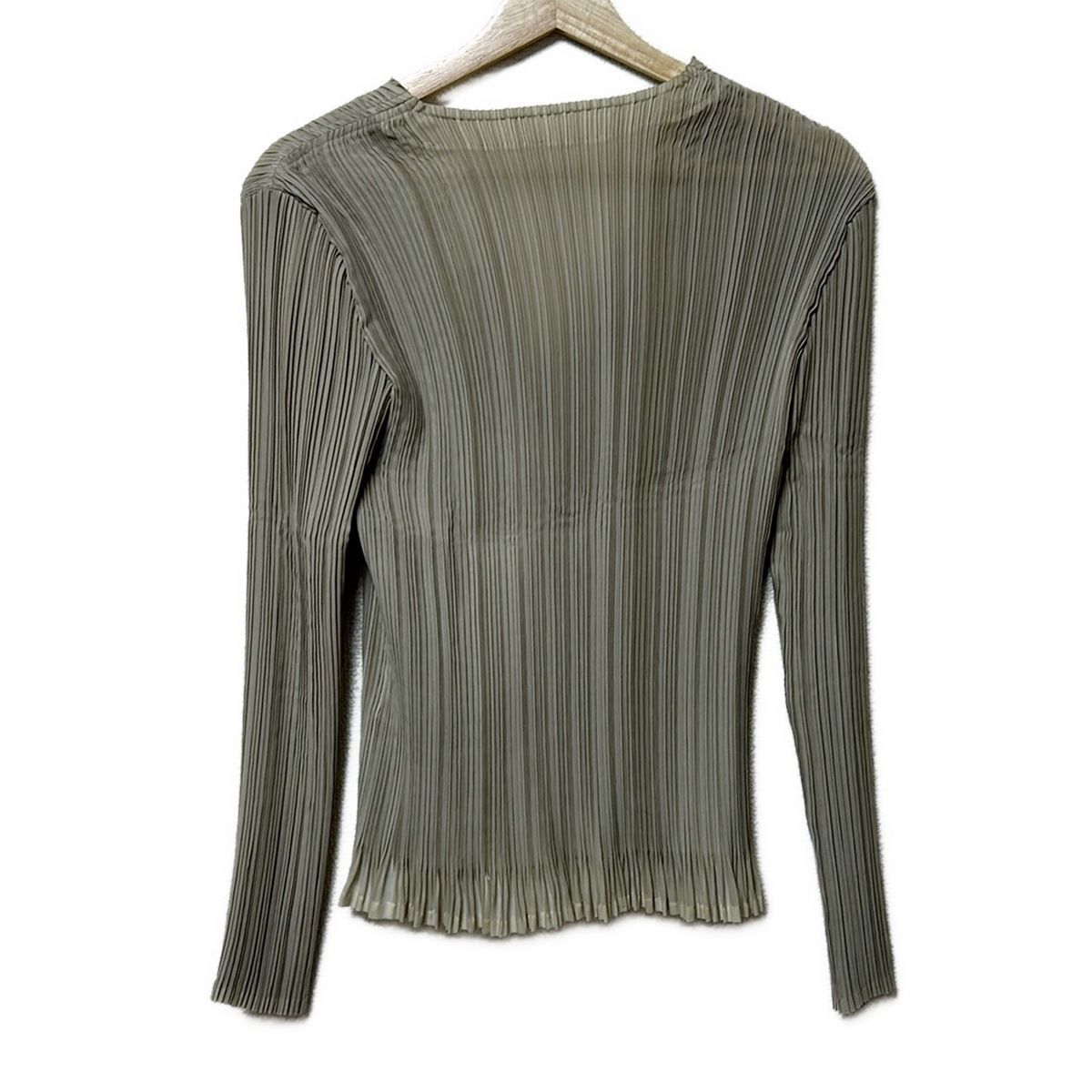 ISSEY MIYAKE FETE 長袖カーディガン グリーン ISSEY MIYAKE FETE 長袖カーディガン グリーン 中古・古着通販】ISSEY